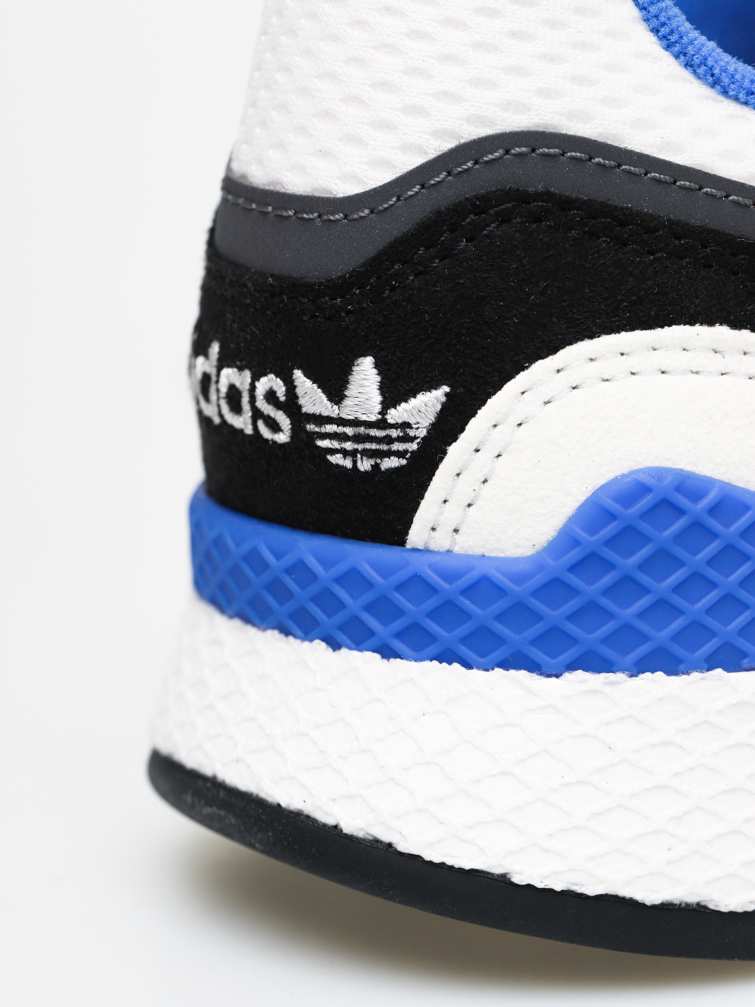 adidas Ultra Tech Shoes multicolor (crywht/shopnk/cblack)