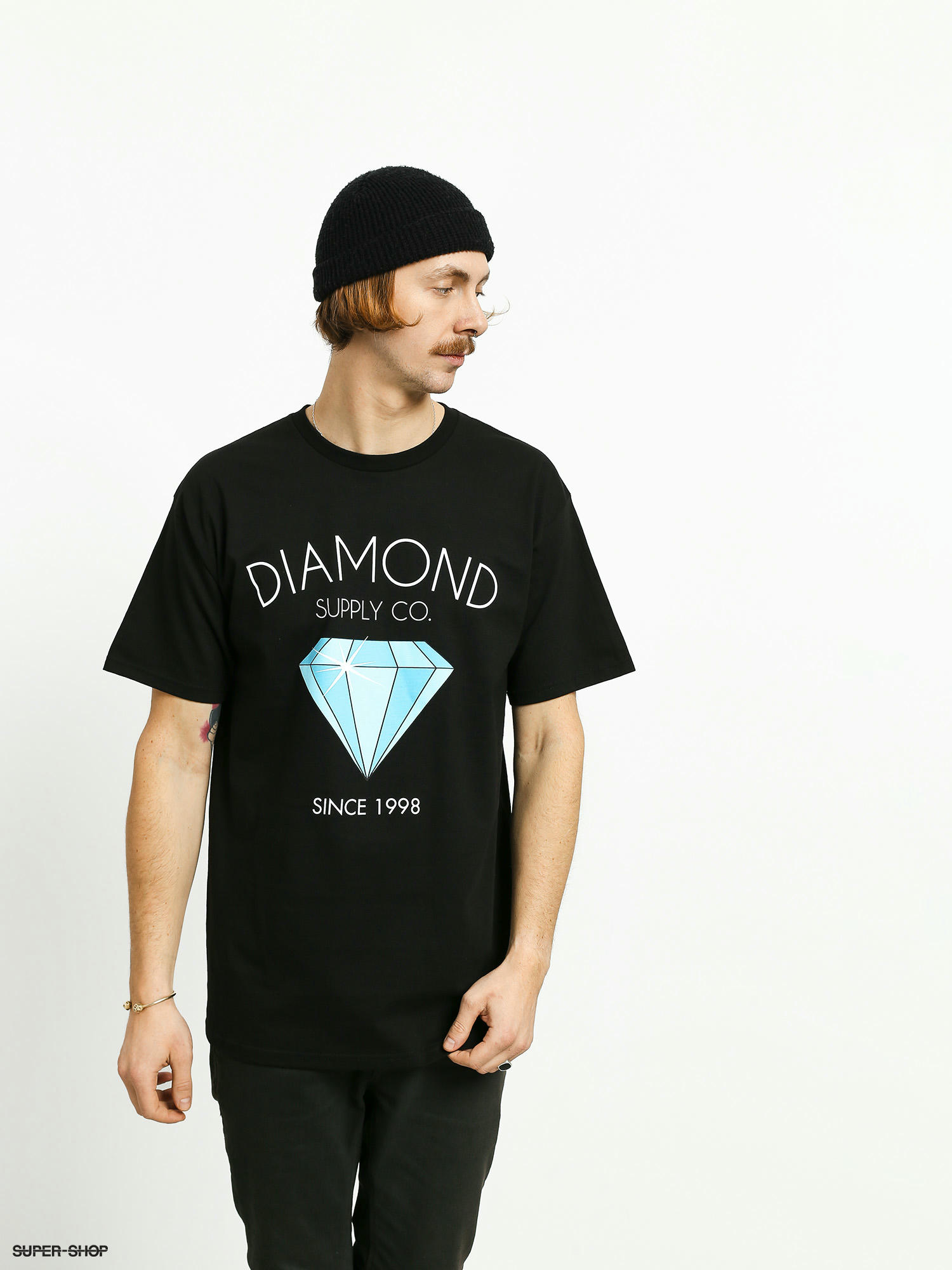 diamond supply co slip on