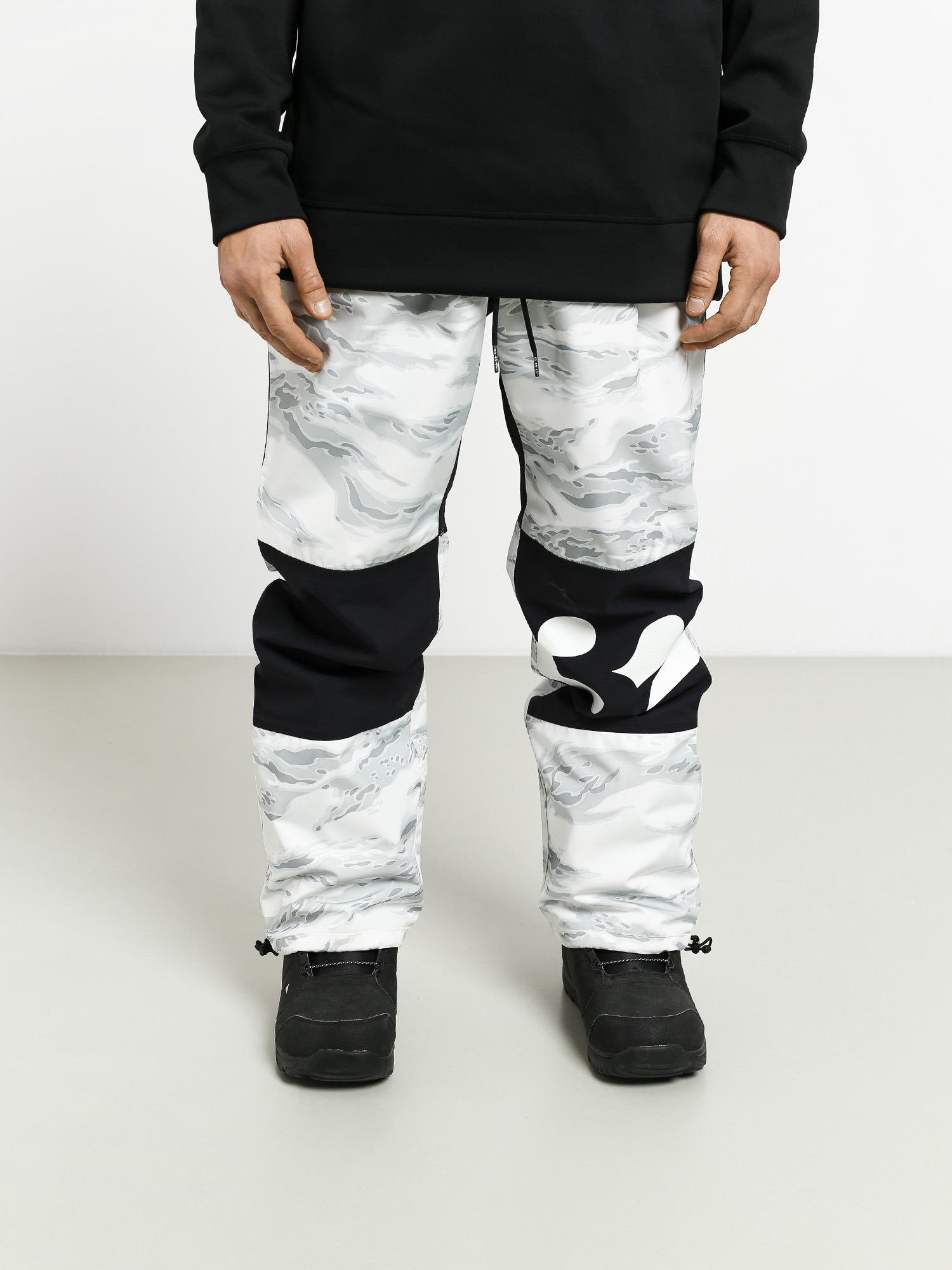 Mens ThirtyTwo Sweeper Snowboard pants (white/camo)