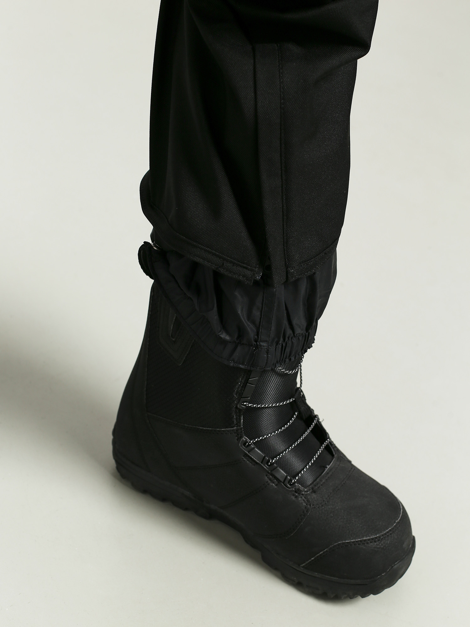 Mens L1 Premium Goods Slim Chino Snowboard pants (black)