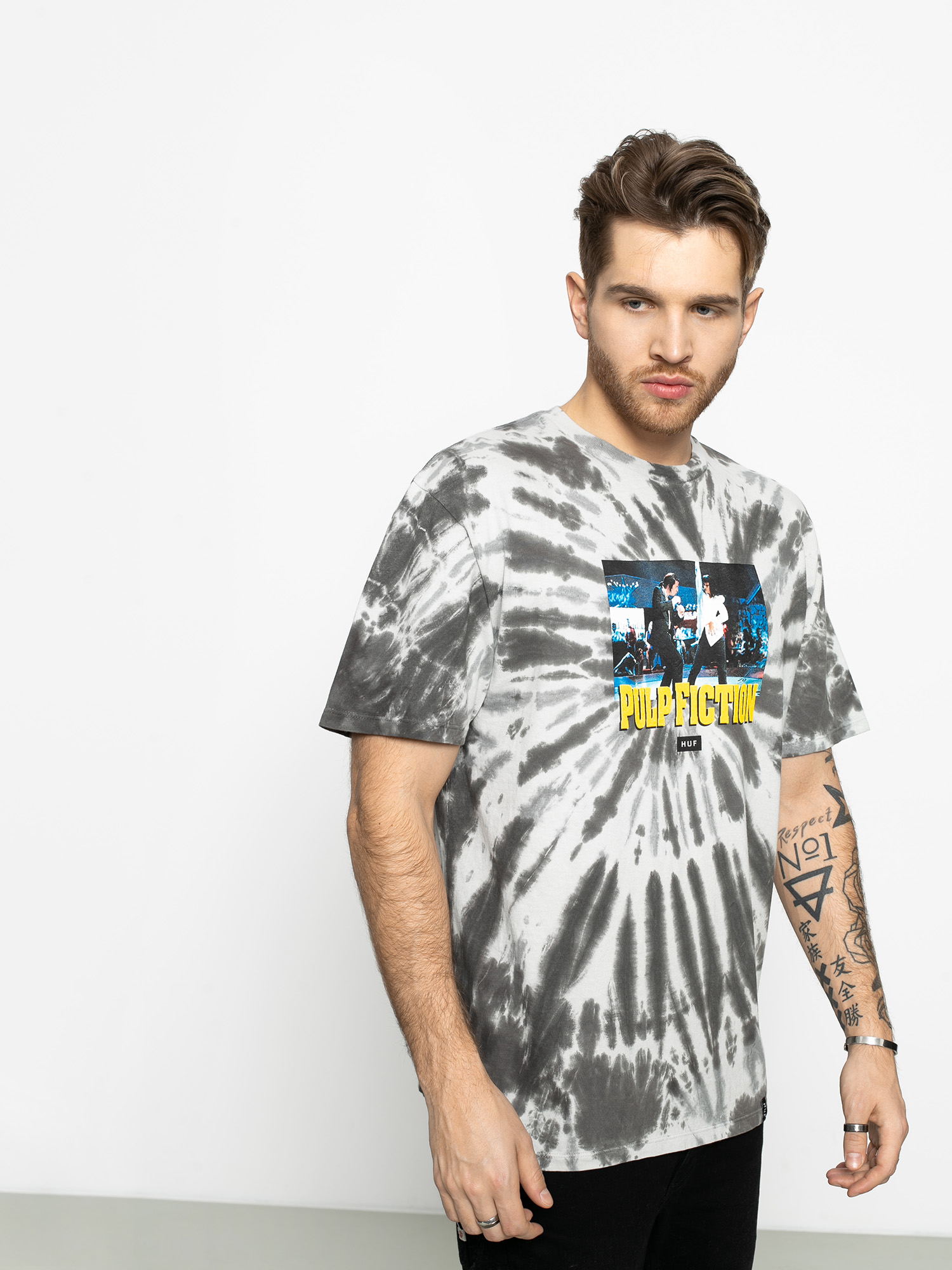 HUF Pulp Fiction Dance Scene T-shirt (tie dye/black)