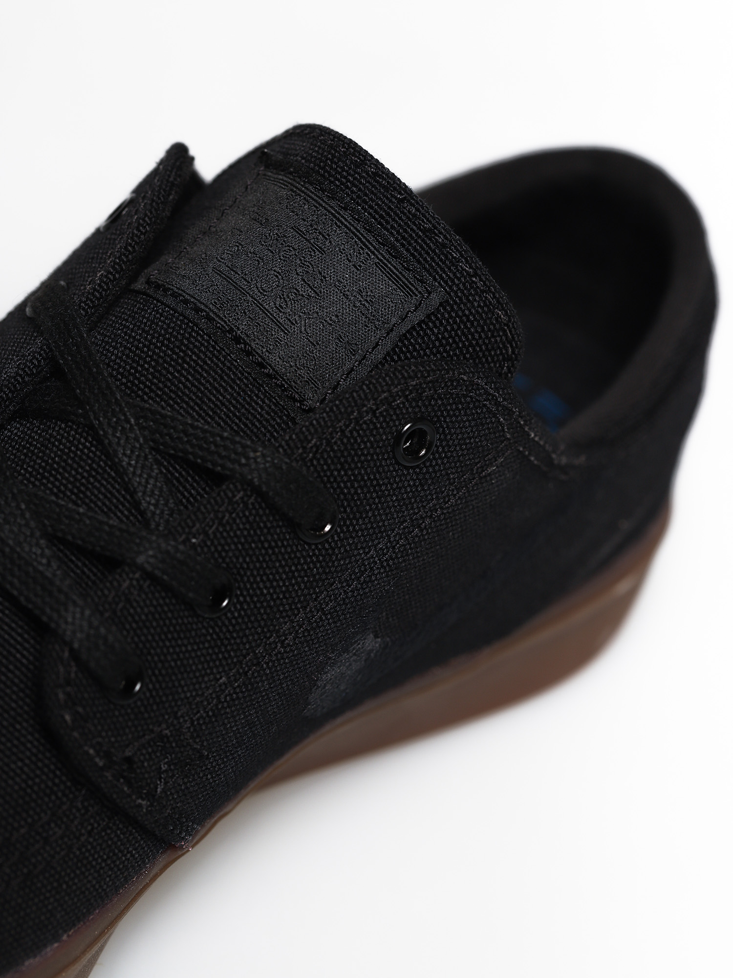 Nike SB Zoom Janoski Canvas Rm Shoes (black/black gum light brown black)