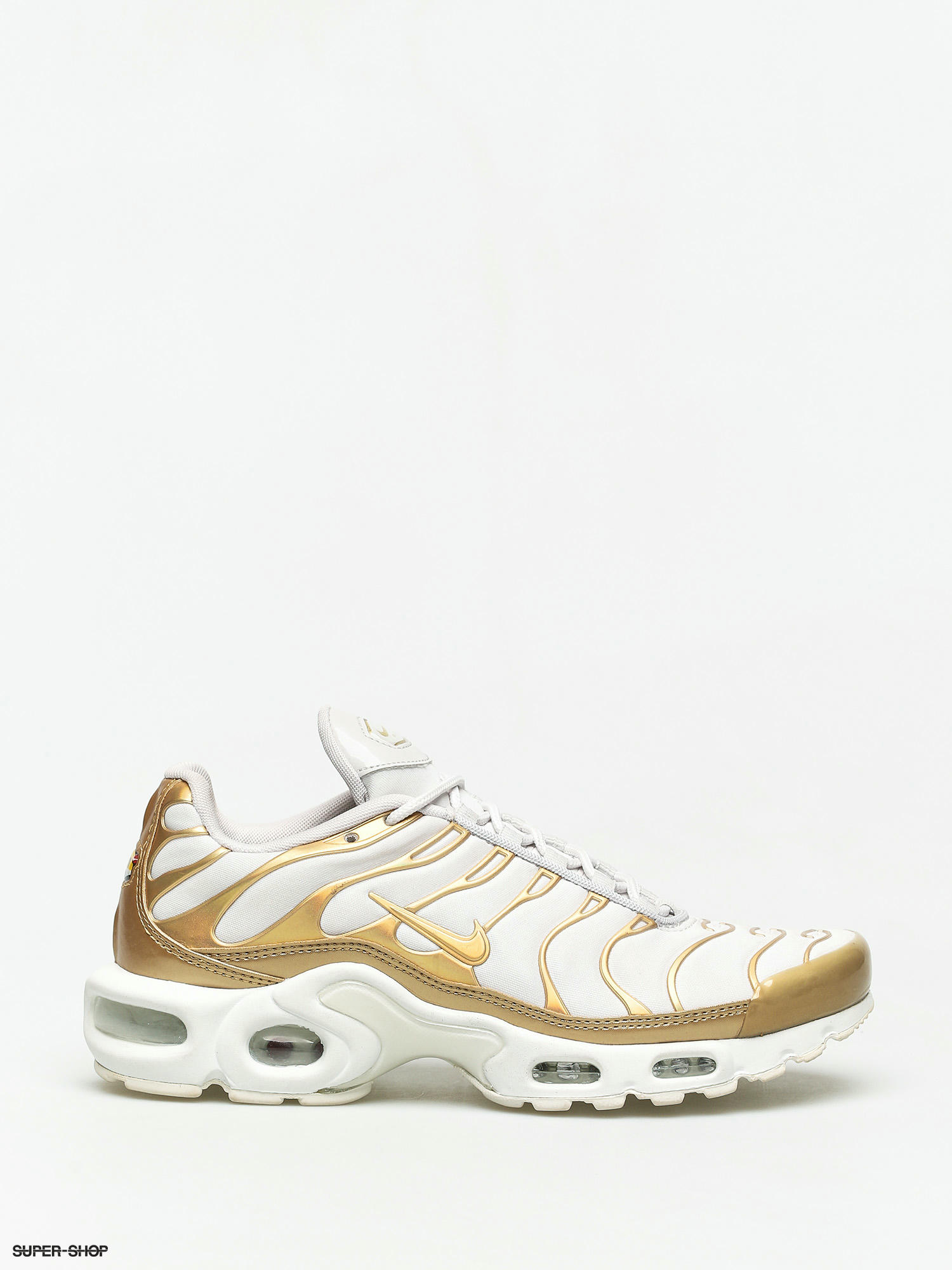 women's nike air max plus metallic gold