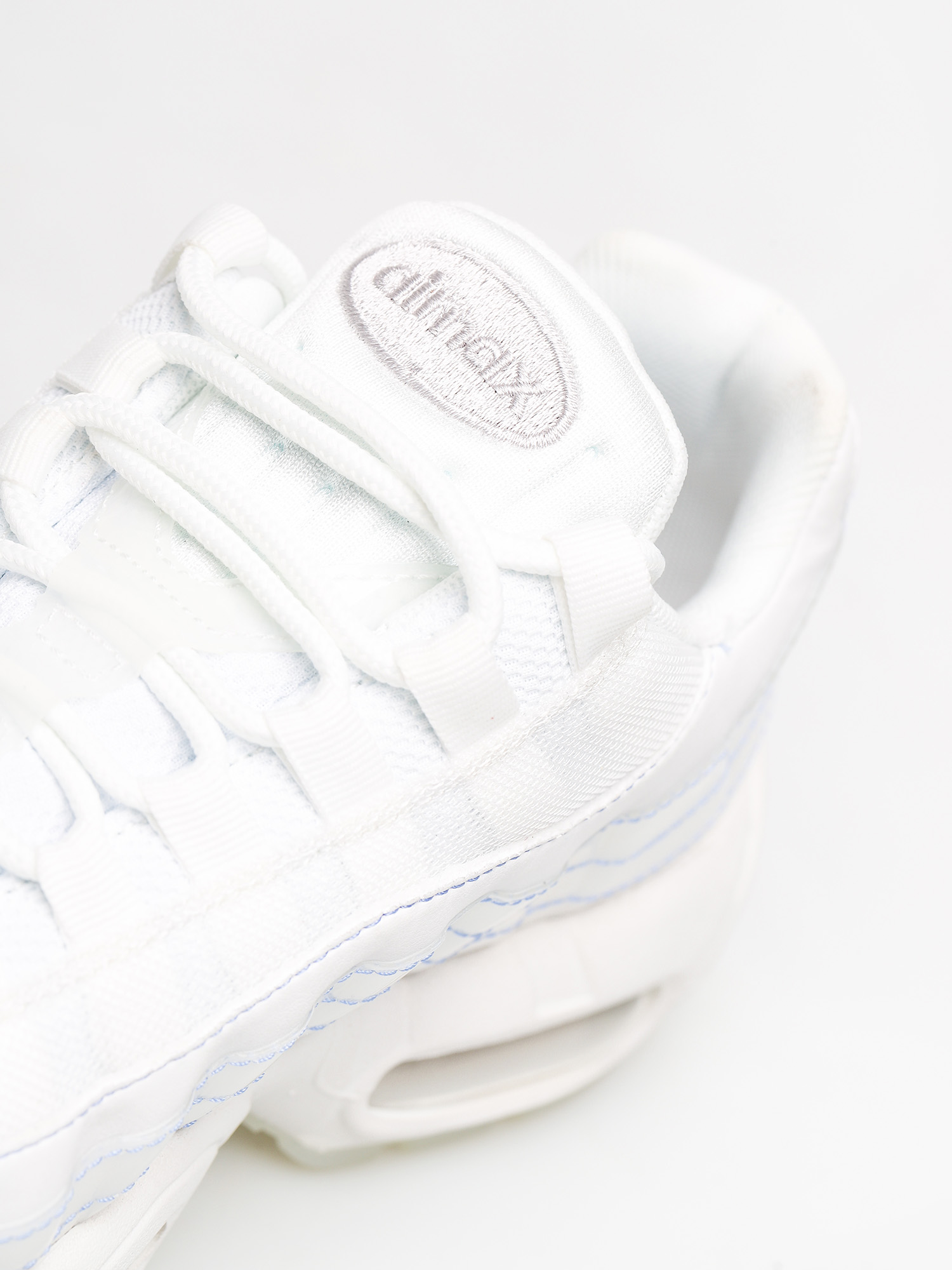 Nike Air Max 95 Se Shoes Wmn (summit white/summit white summit white)