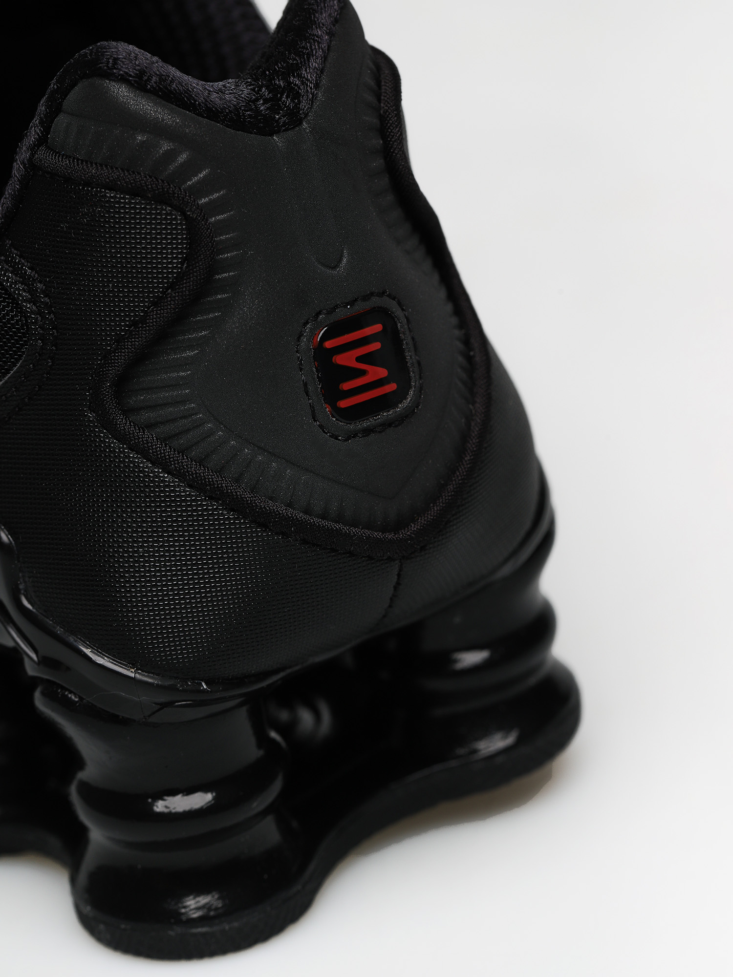 Nike Shox Tl Shoes Wmn (black/black metallic hematite)