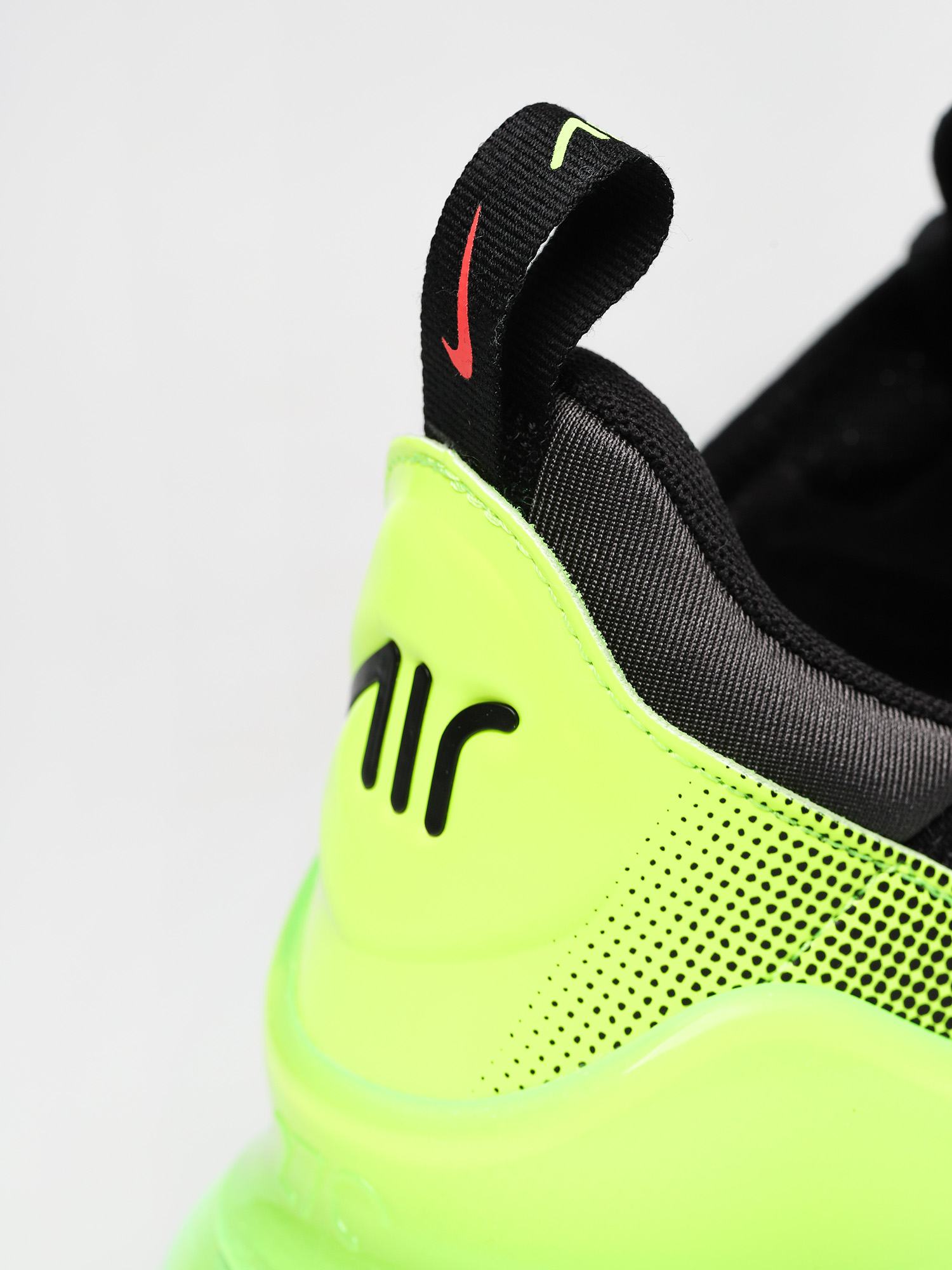 Nike Air Max 270 Se Shoes (anthracite/volt black bright crimson)