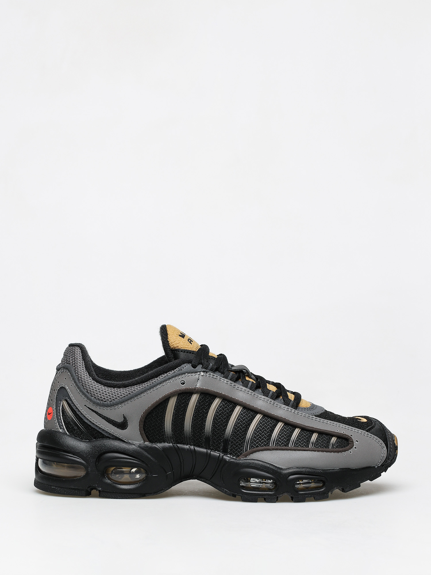 Nike Air Max Tailwind IV Shoes (black/black mtlc pewter metallic gold)