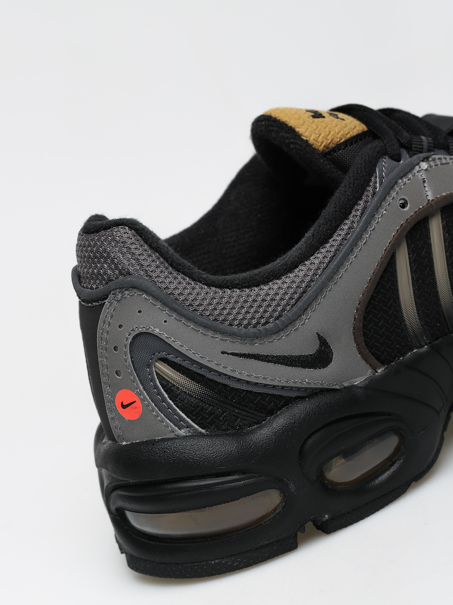 Nike Air Max Tailwind Iv Shoes Black Black Mtlc Pewter Metallic Gold