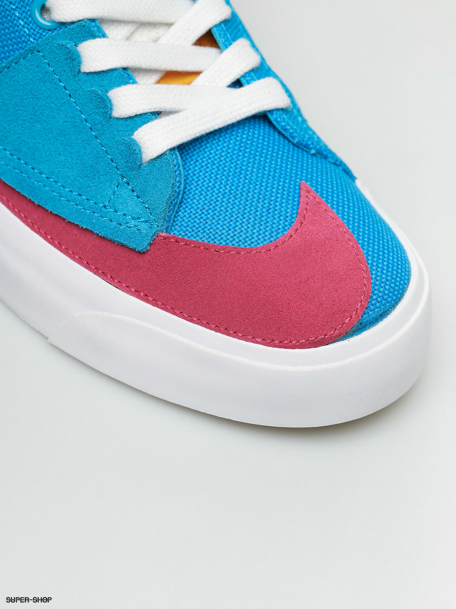 Nike Sb Zoom Blazer Mid Edge Shoes Laser Blue Watermelon University Gold