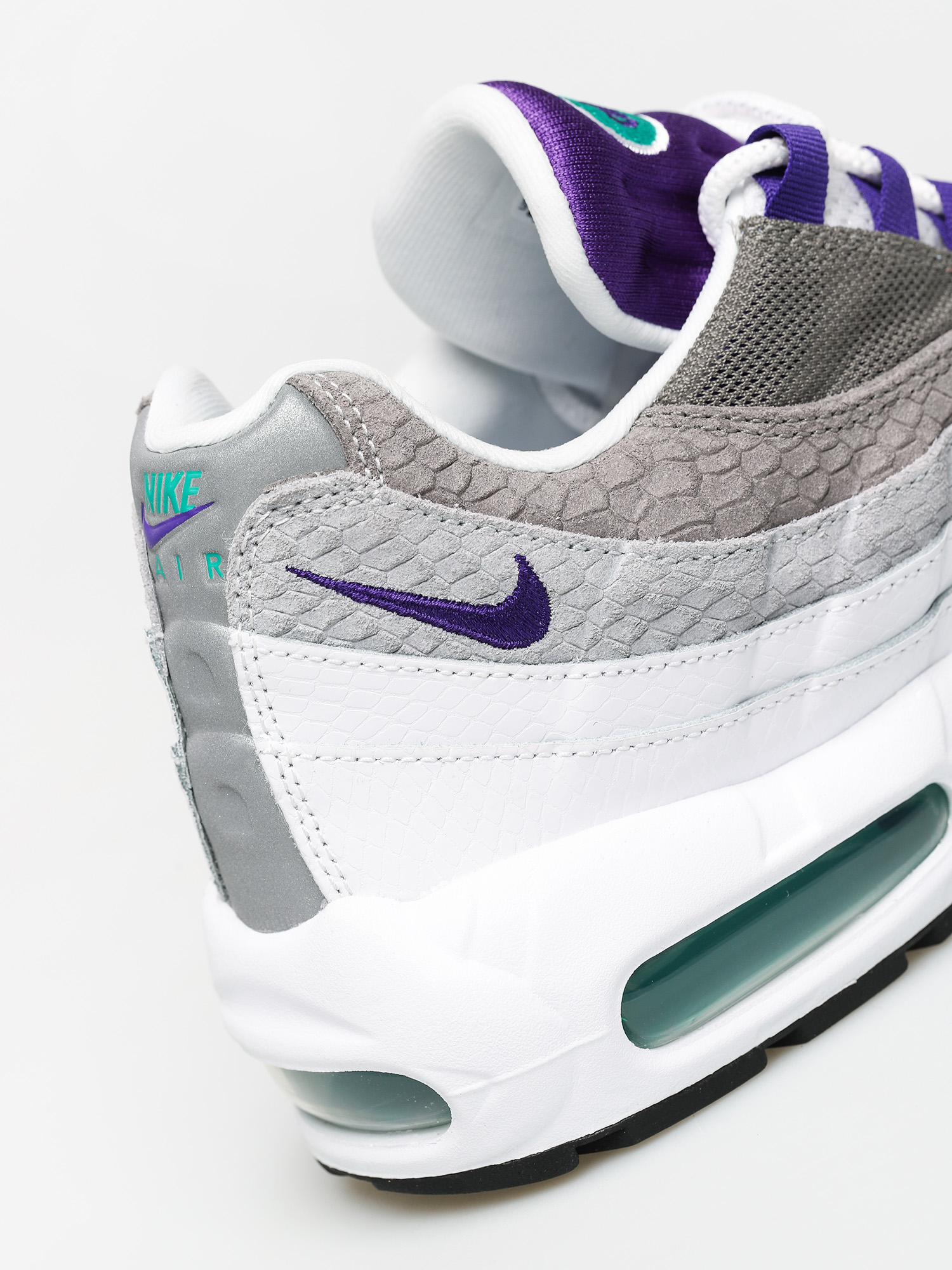 Nike air max 95 outlet lv8 white/court purple-emerald green