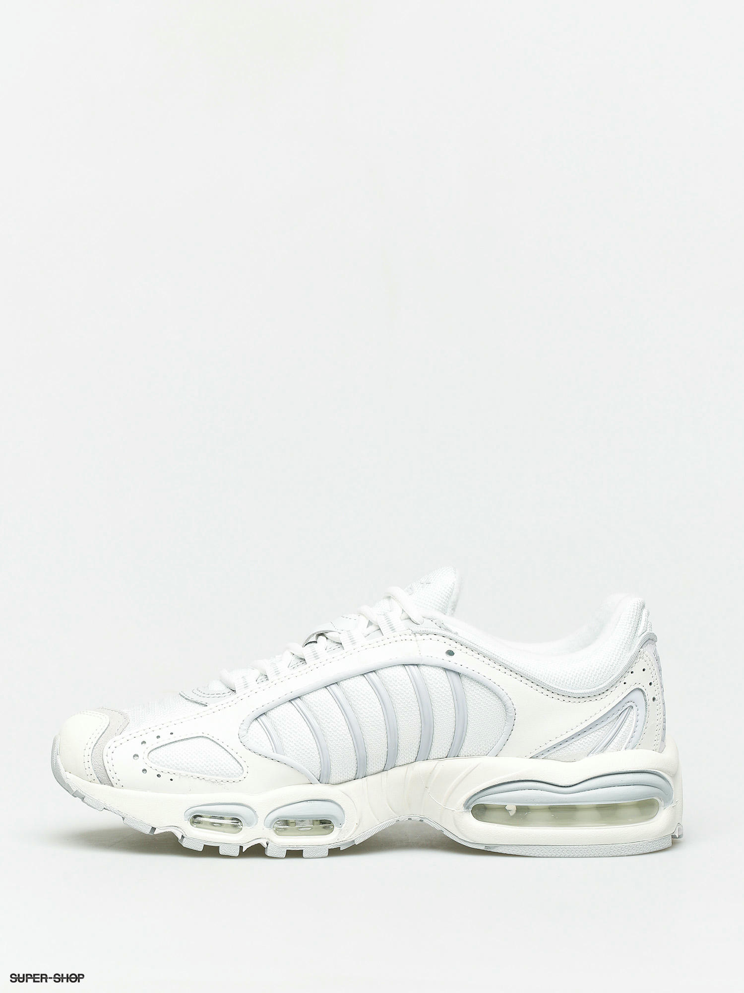 all white nike tailwind