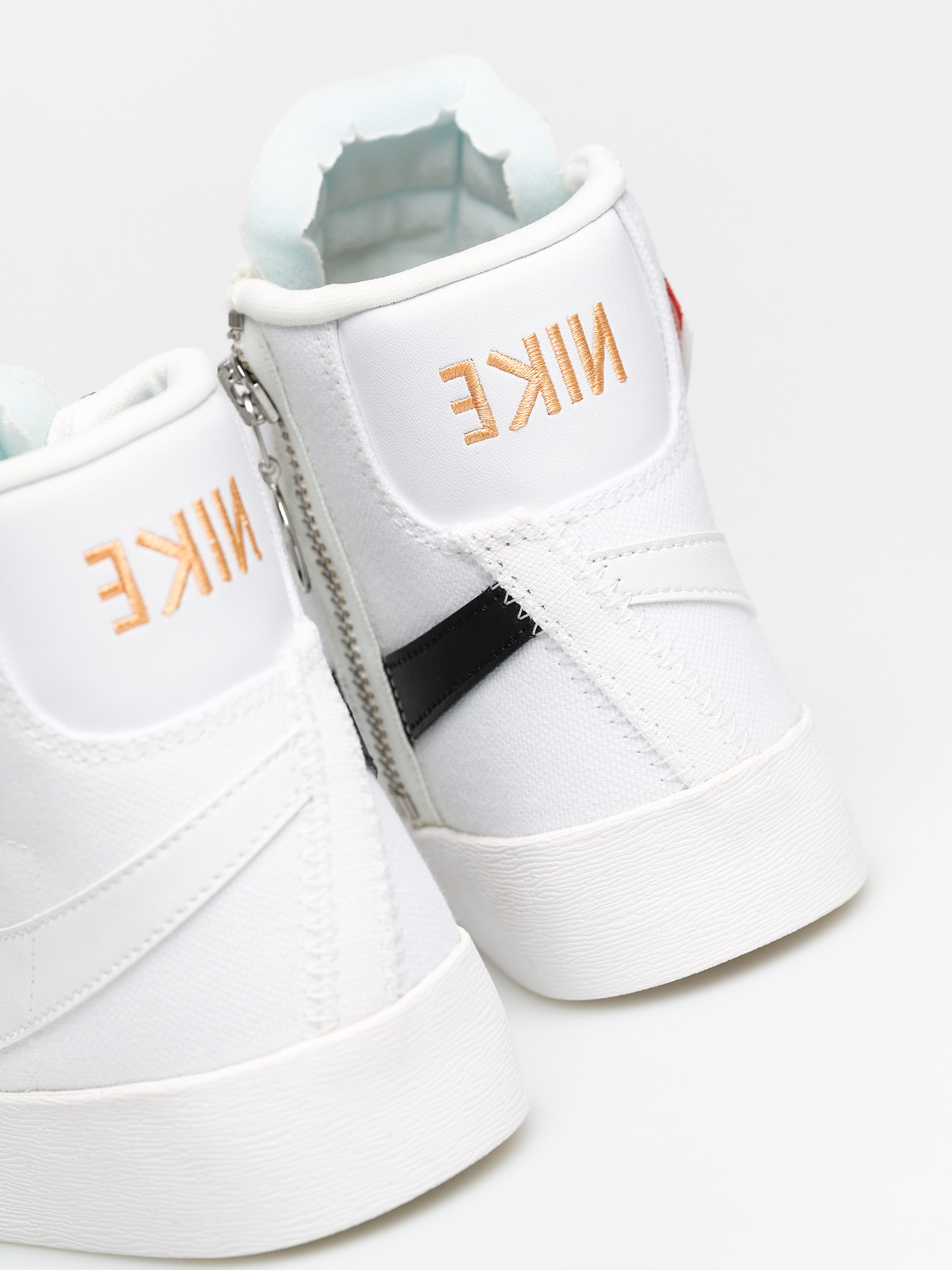 Nike Blazer Mid Rebel Shoes Wmn (white/platinum tint summit white)