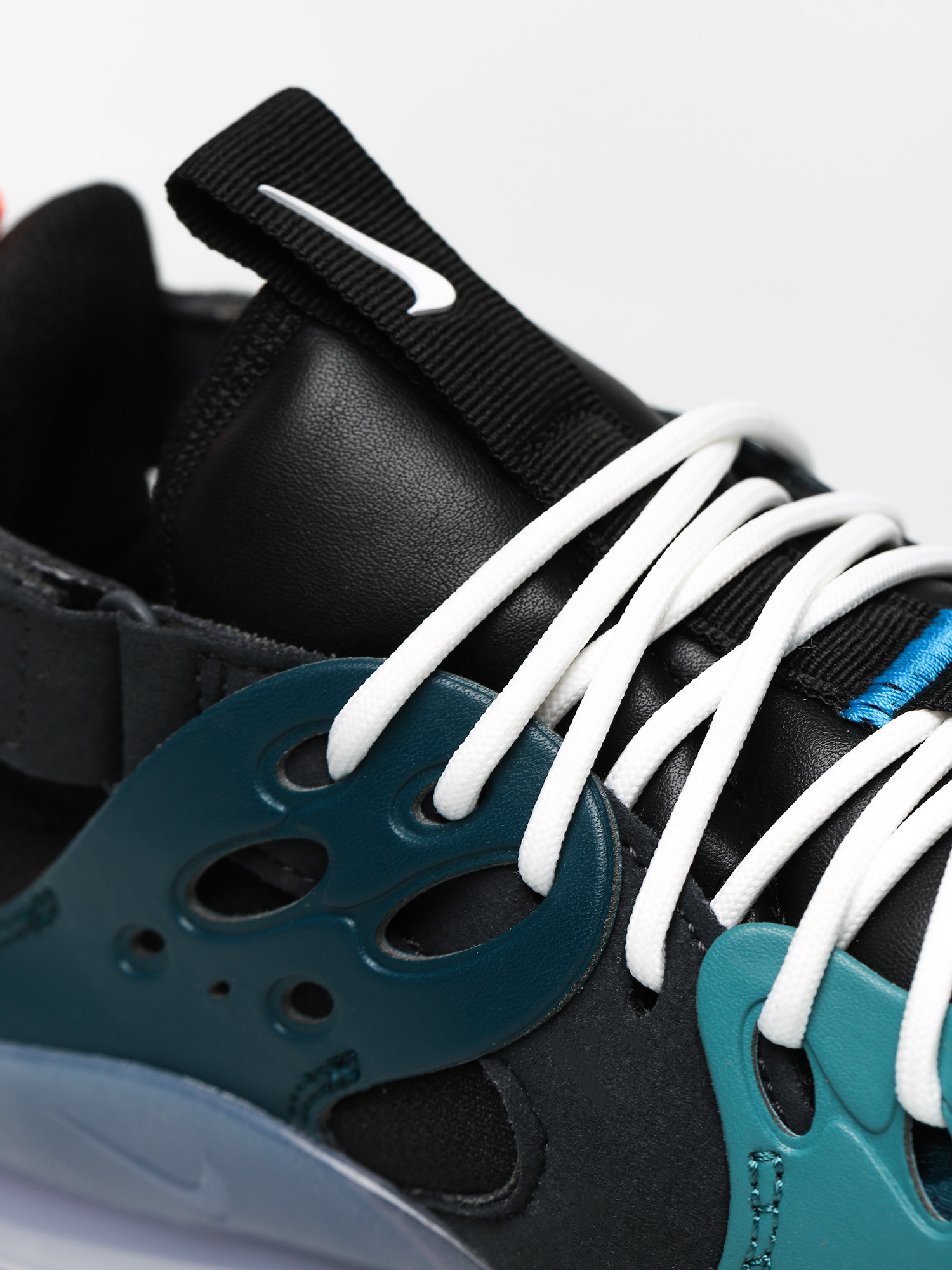 Nike Air Dsvm Shoes (midnight turq/white mineral teal)