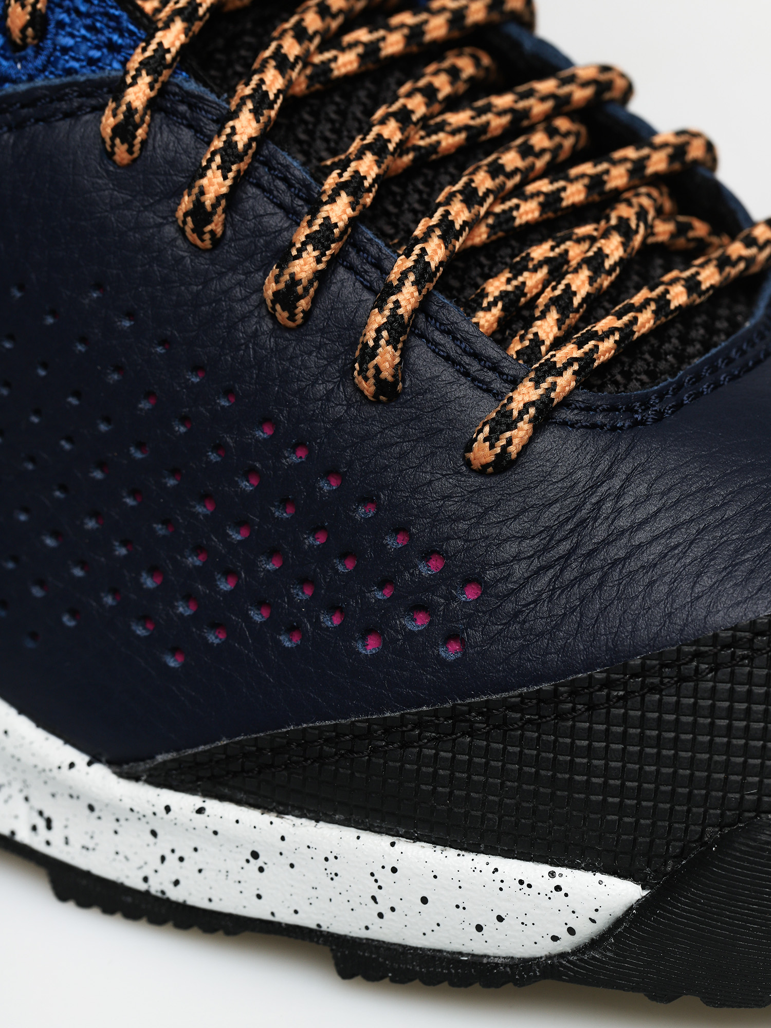 nike acg okwahn ii obsidian