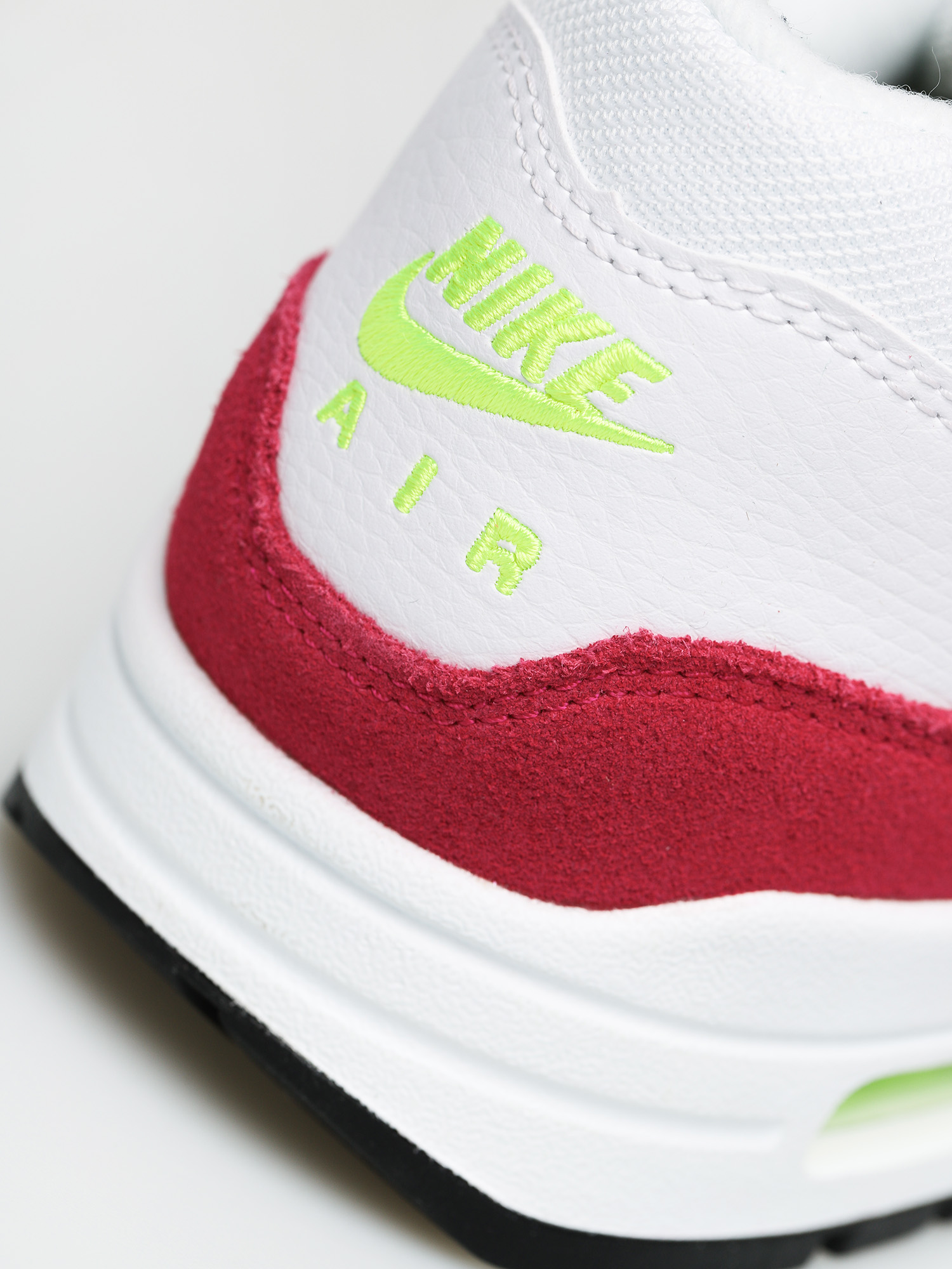 Nike Air Max 1 Shoes (white/black volt rush pink)