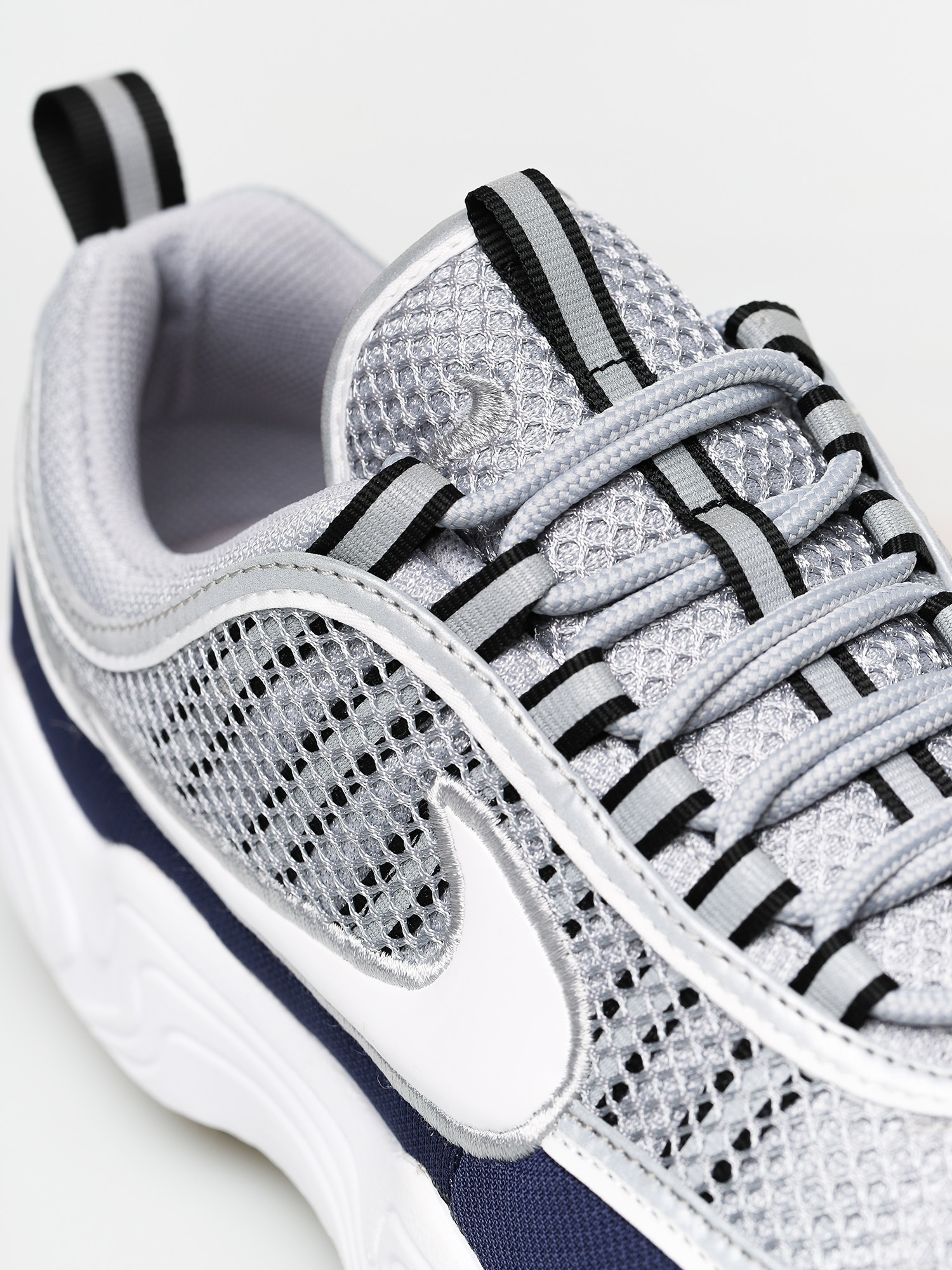 Grey Nike Spiridon 16 Nike Zoom Spiridon 16 'Wolf Grey'