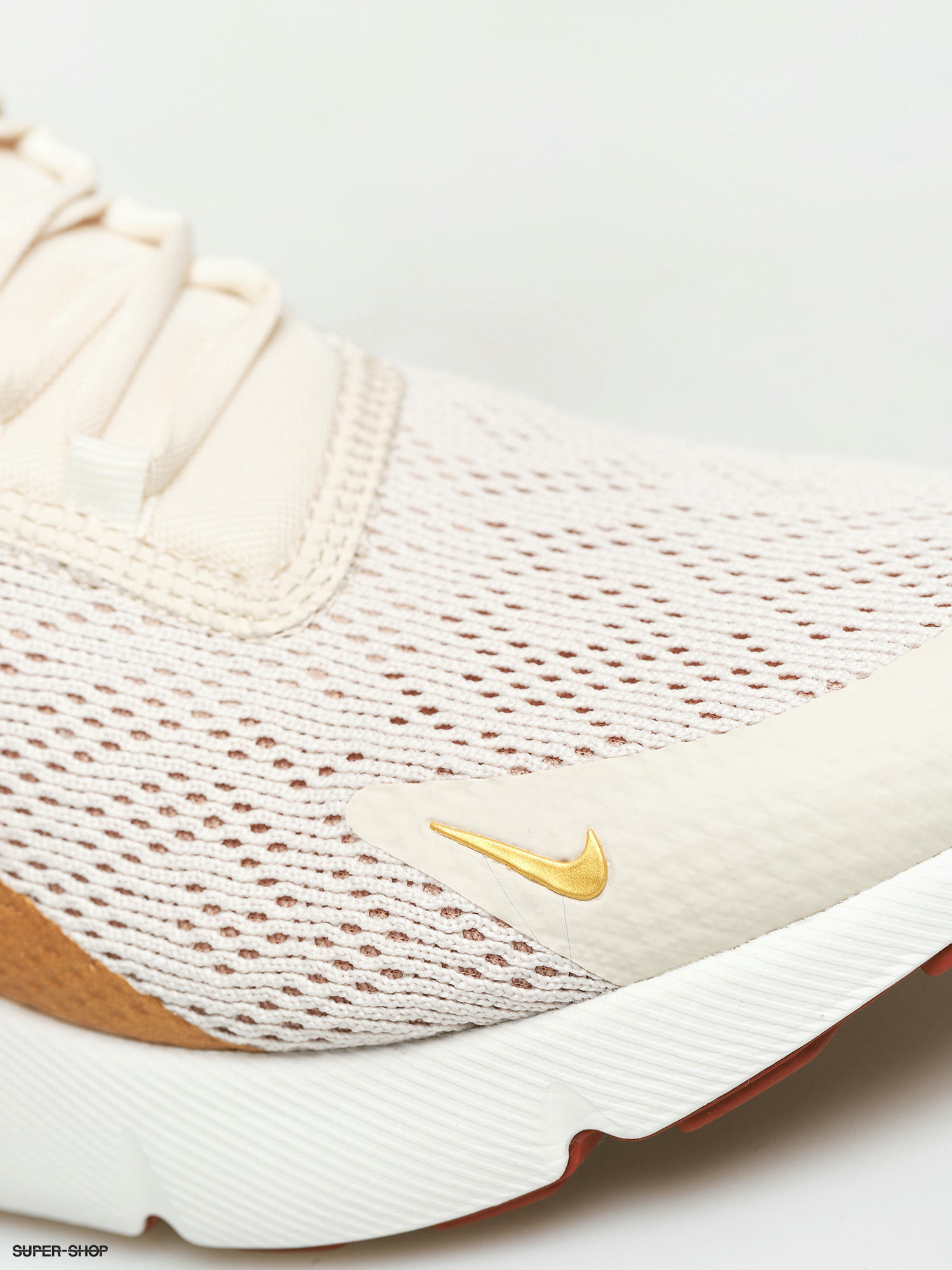 Nike air max sales 270 cream gold