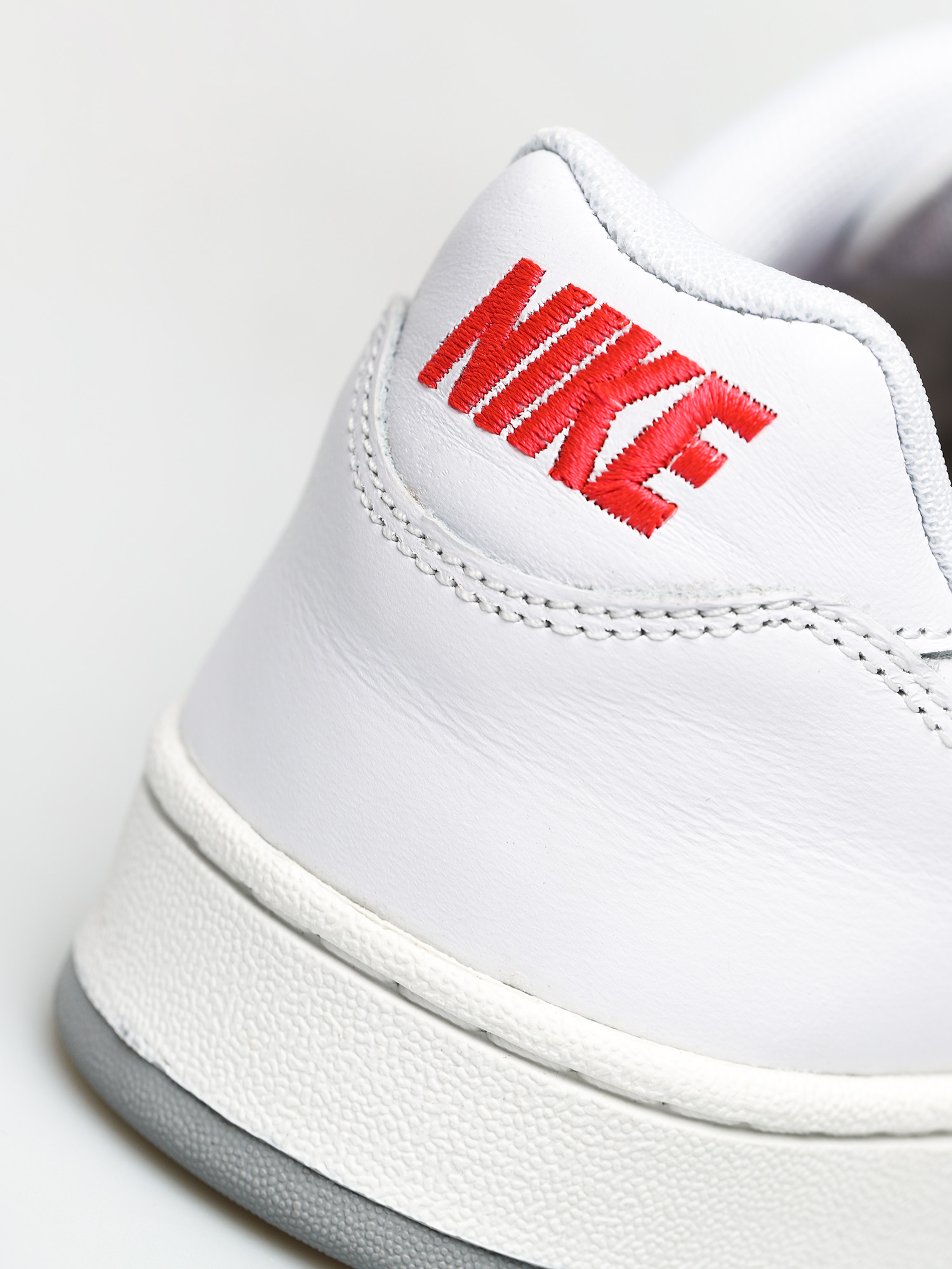 Nike Grandstand II Premium Shoes (white/solar red wolf grey)