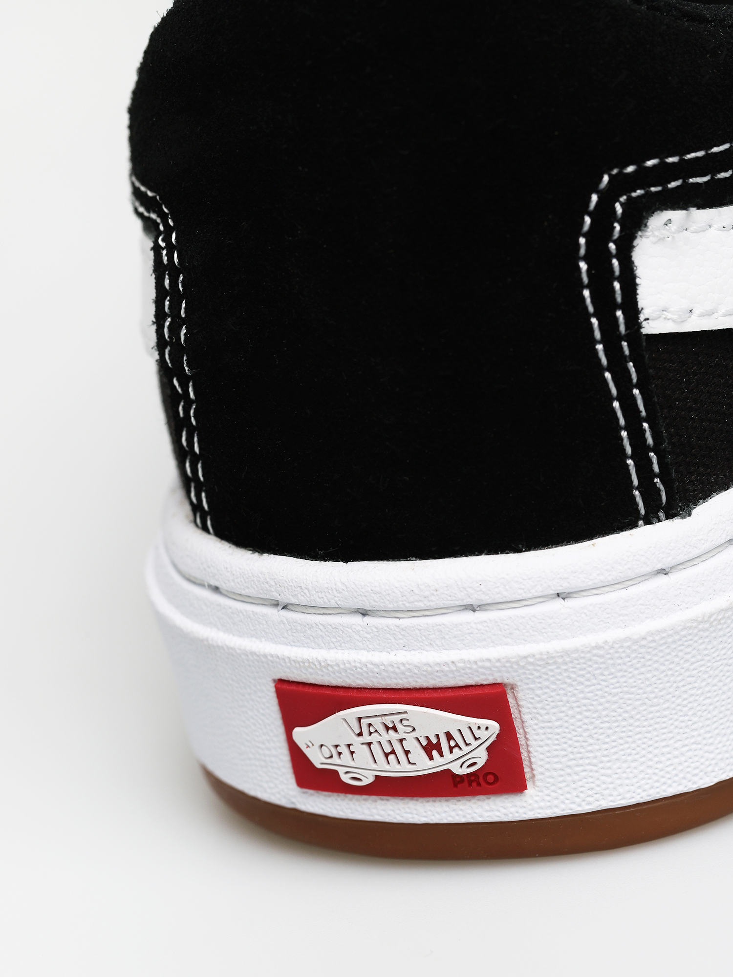 vans berle pro black true white