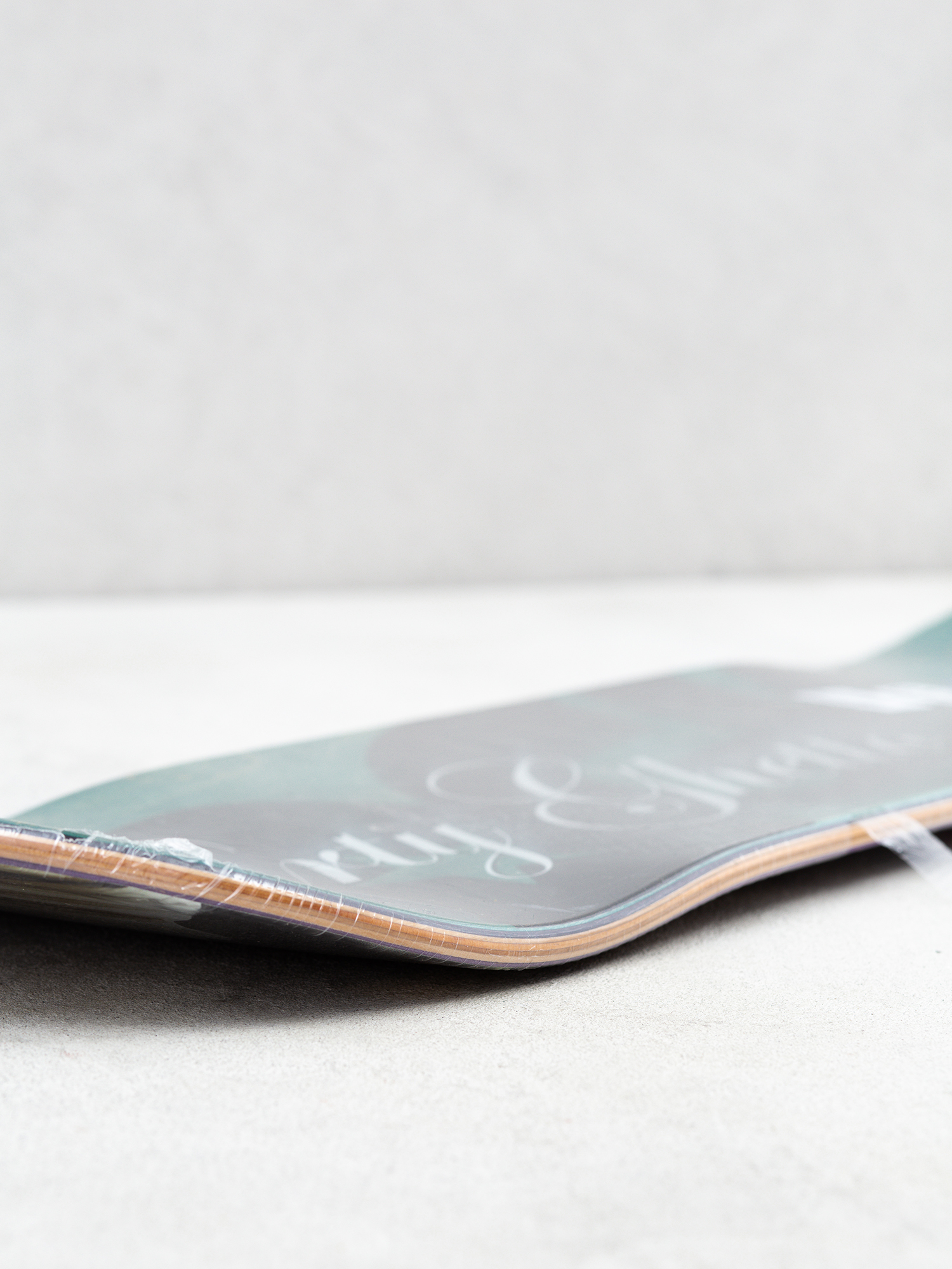 DGK Mobster Champ Deck (multi)