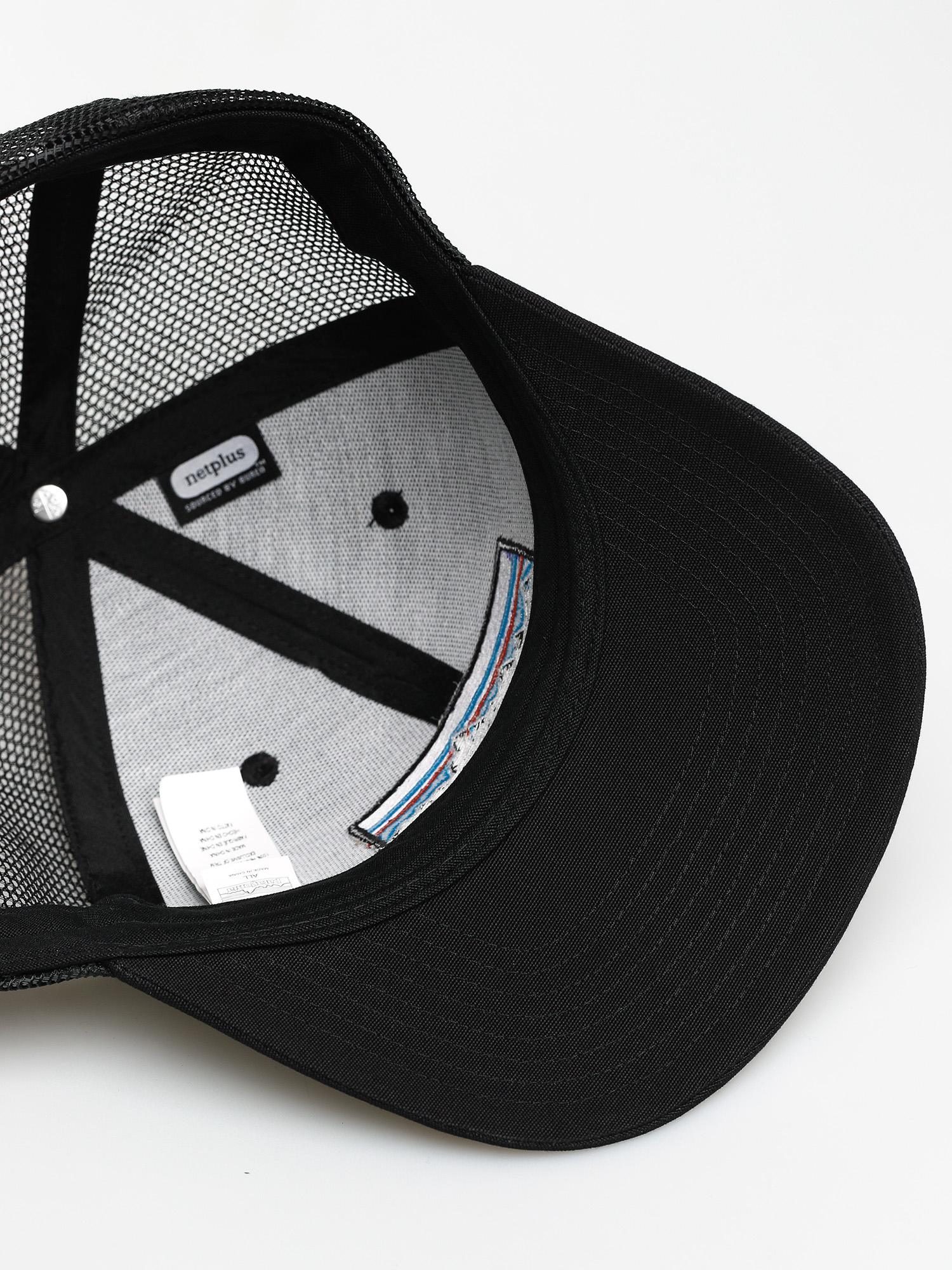 Patagonia P6 Logo Trucker ZD Cap (black)