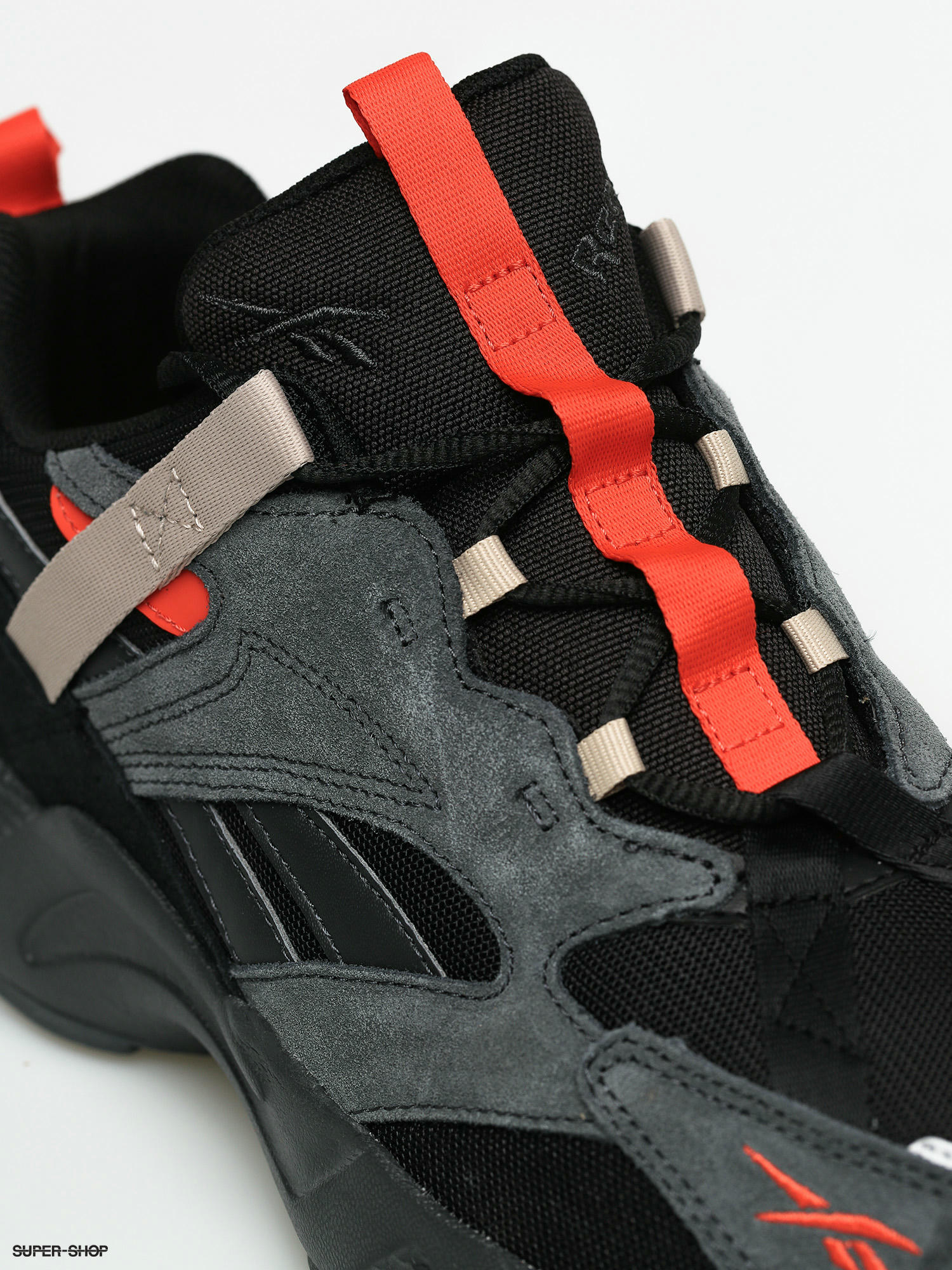 reebok aztrek 96 adventure black