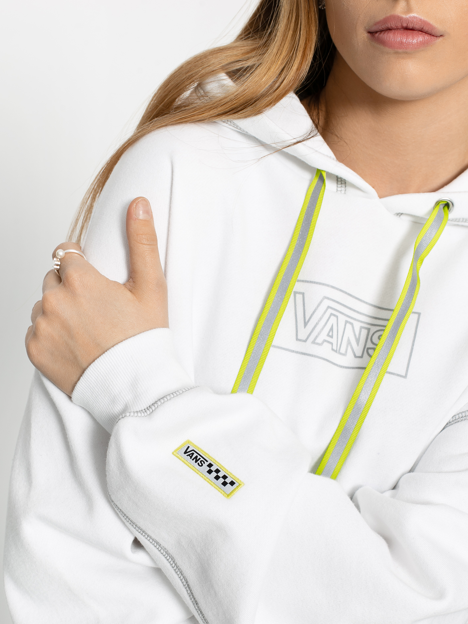 Vans After Dark HD Hoodie Wmn (white)
