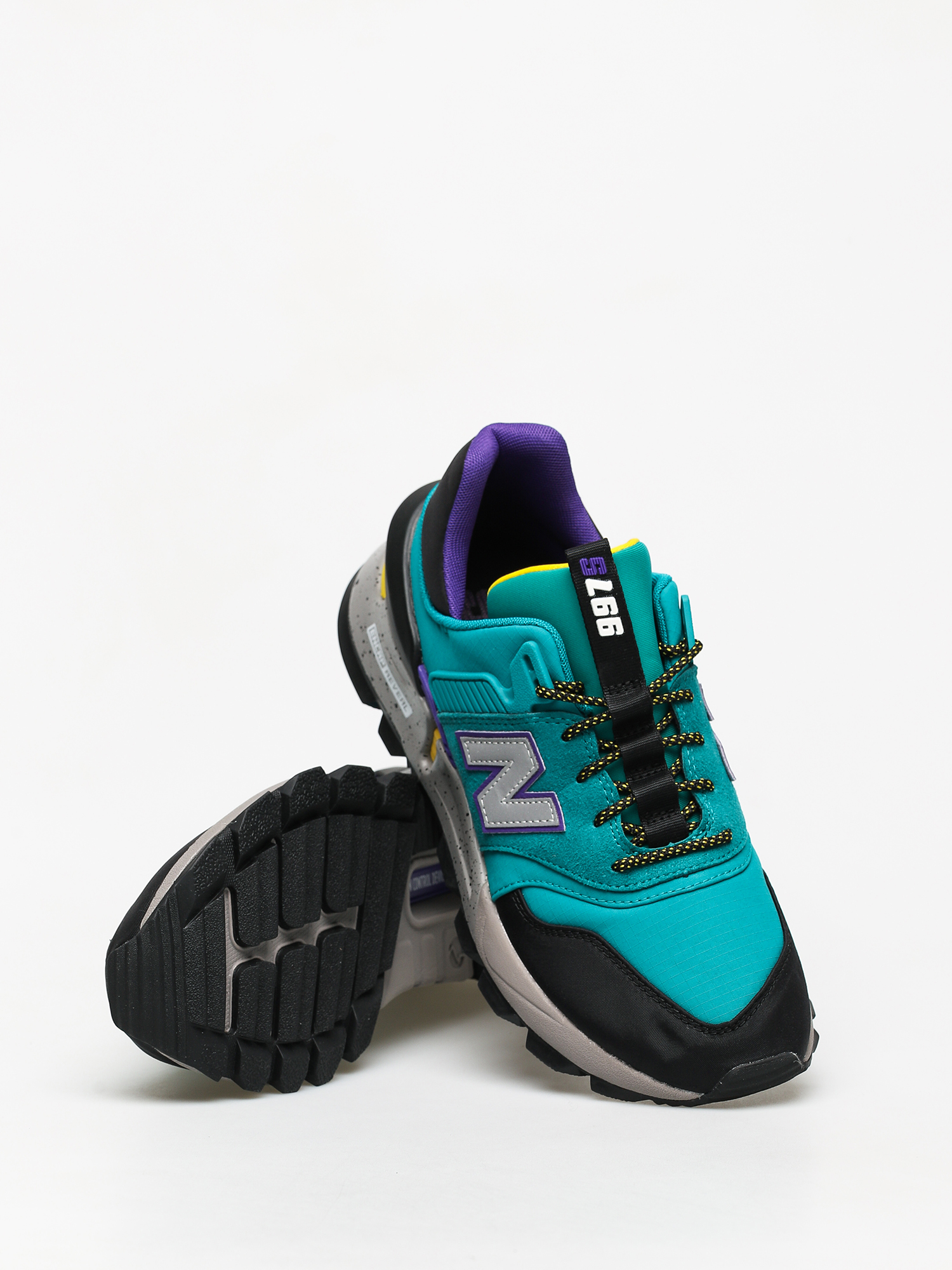 New Balance 997S Shoes (green/black)