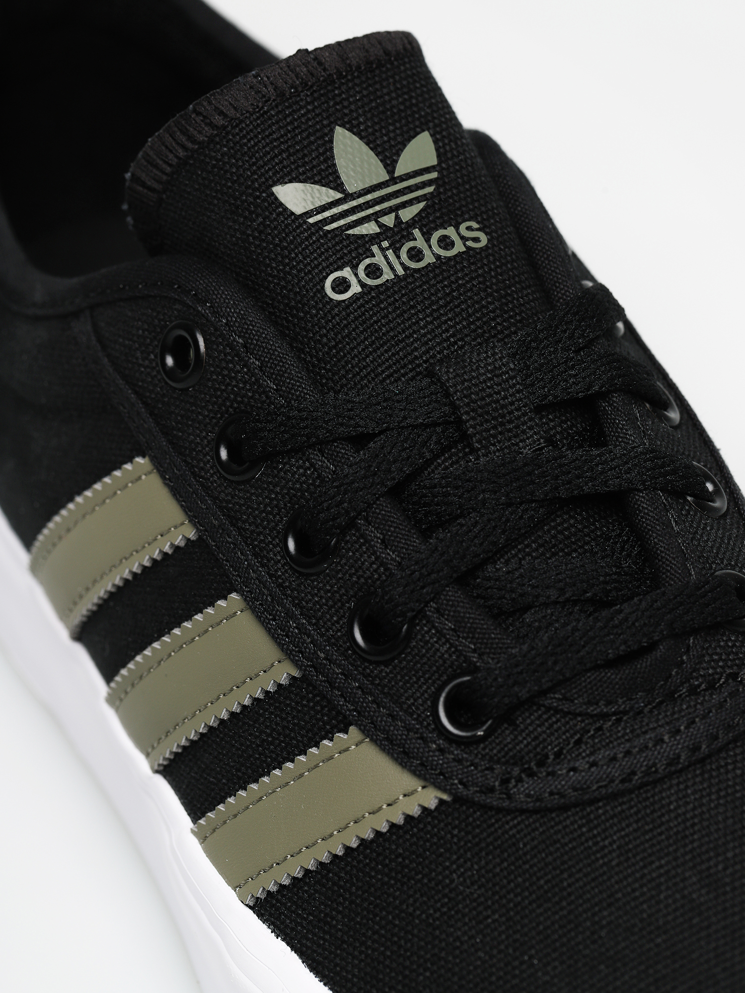 adidas Originals Adi Ease Shoes (cblack/leggrn/ftwwht)
