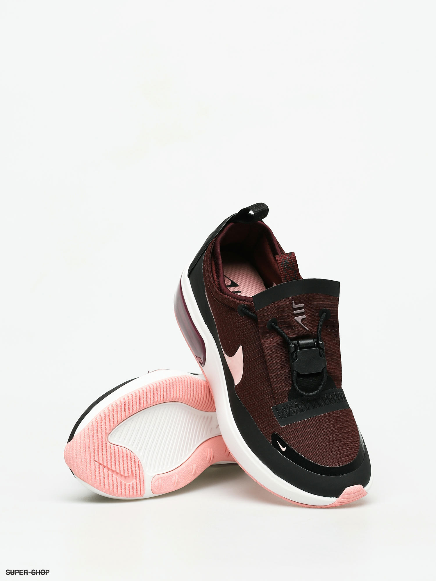 Maroon and best sale black nike shoes