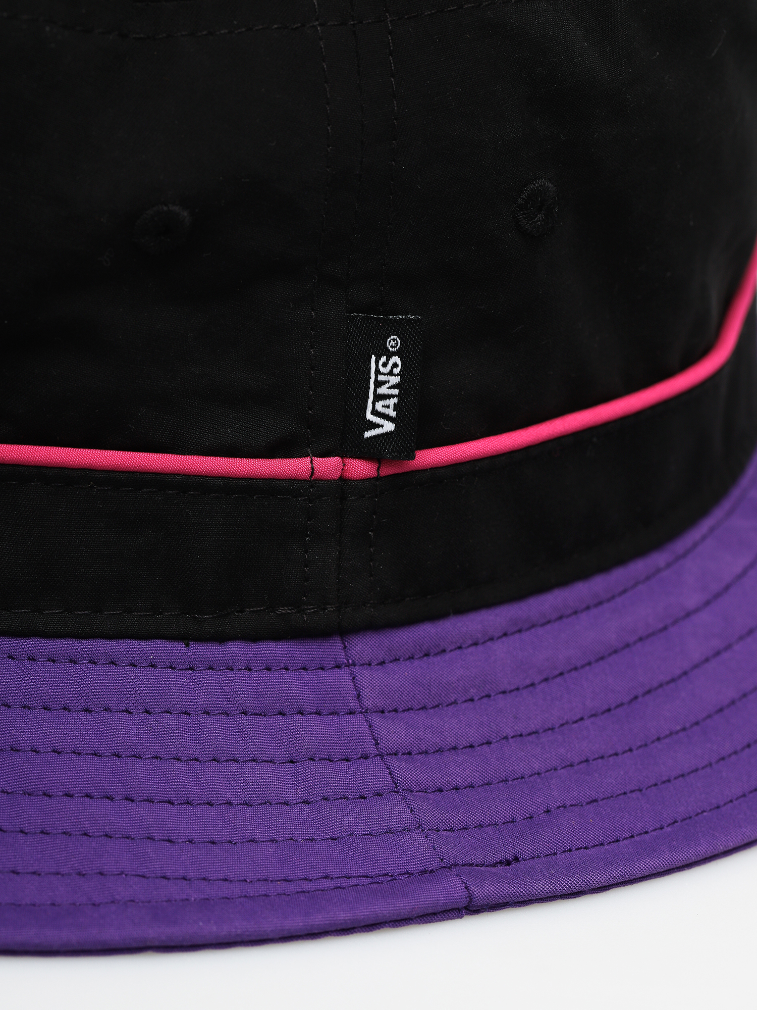 Vans Undertone Bucket Hat (black/heliotrope)
