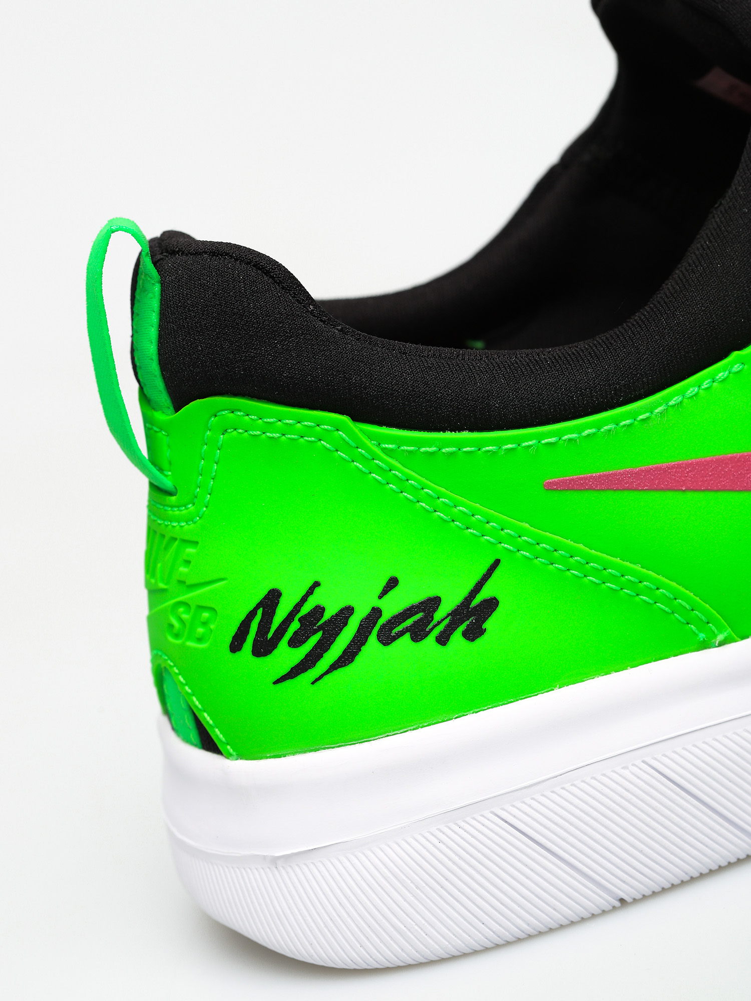 Nike SB Nyjah Free Shoes (green strike/watermelon green strike)