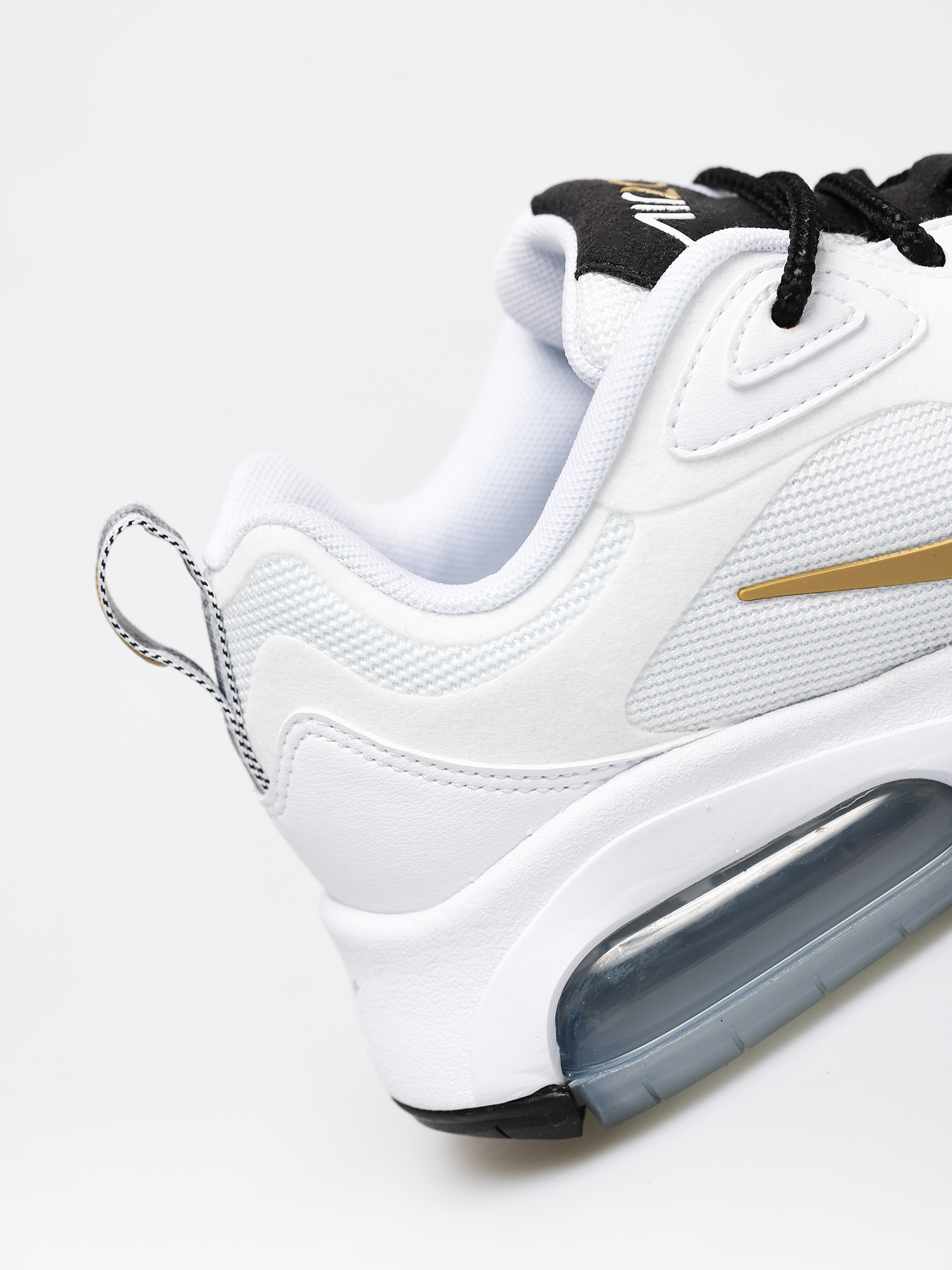 Nike Air Max 200 Shoes Wmn (white/metallic gold black)