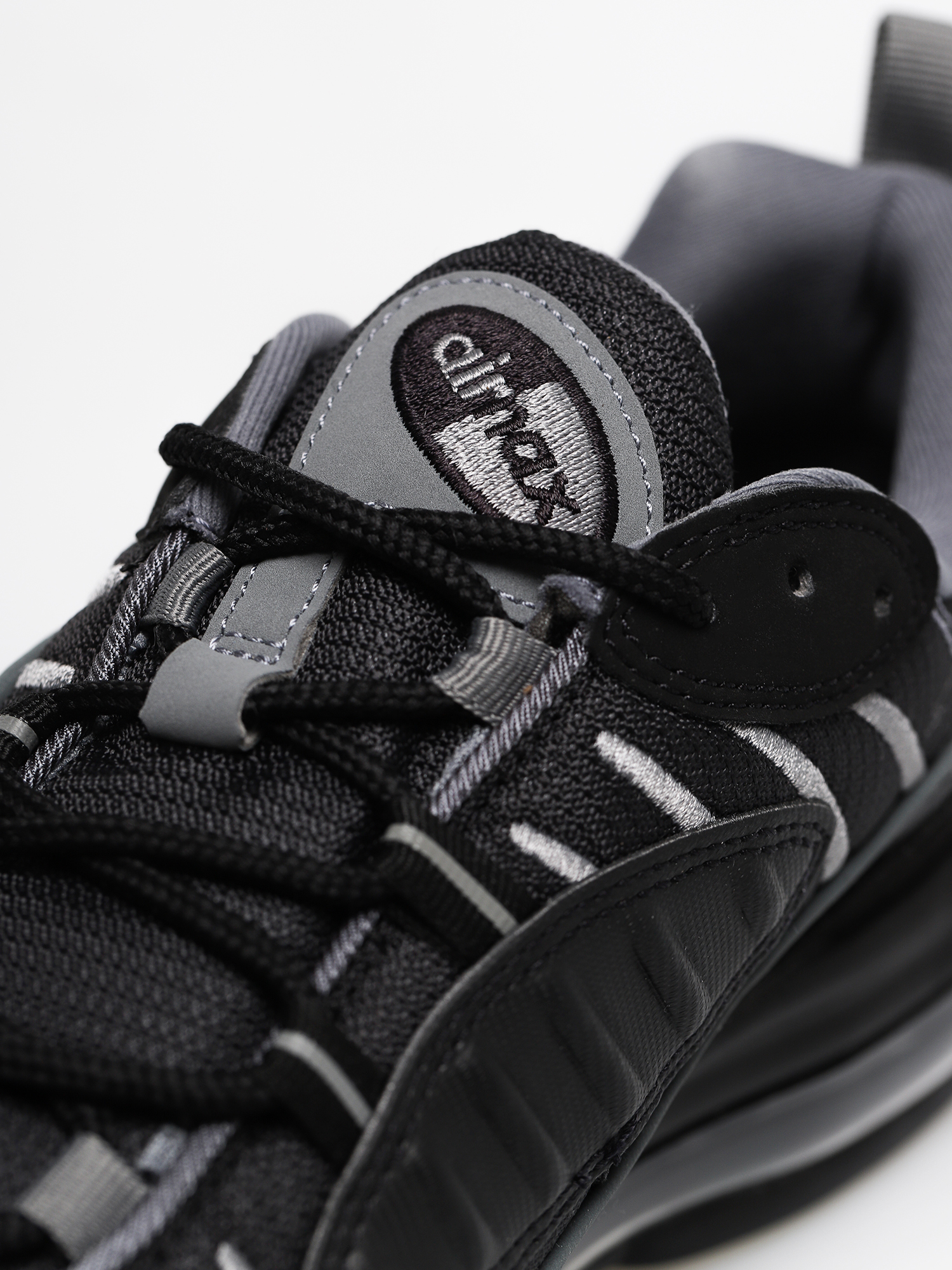 Nike Air Max 98 Schuhe (black/black smoke grey vast grey)