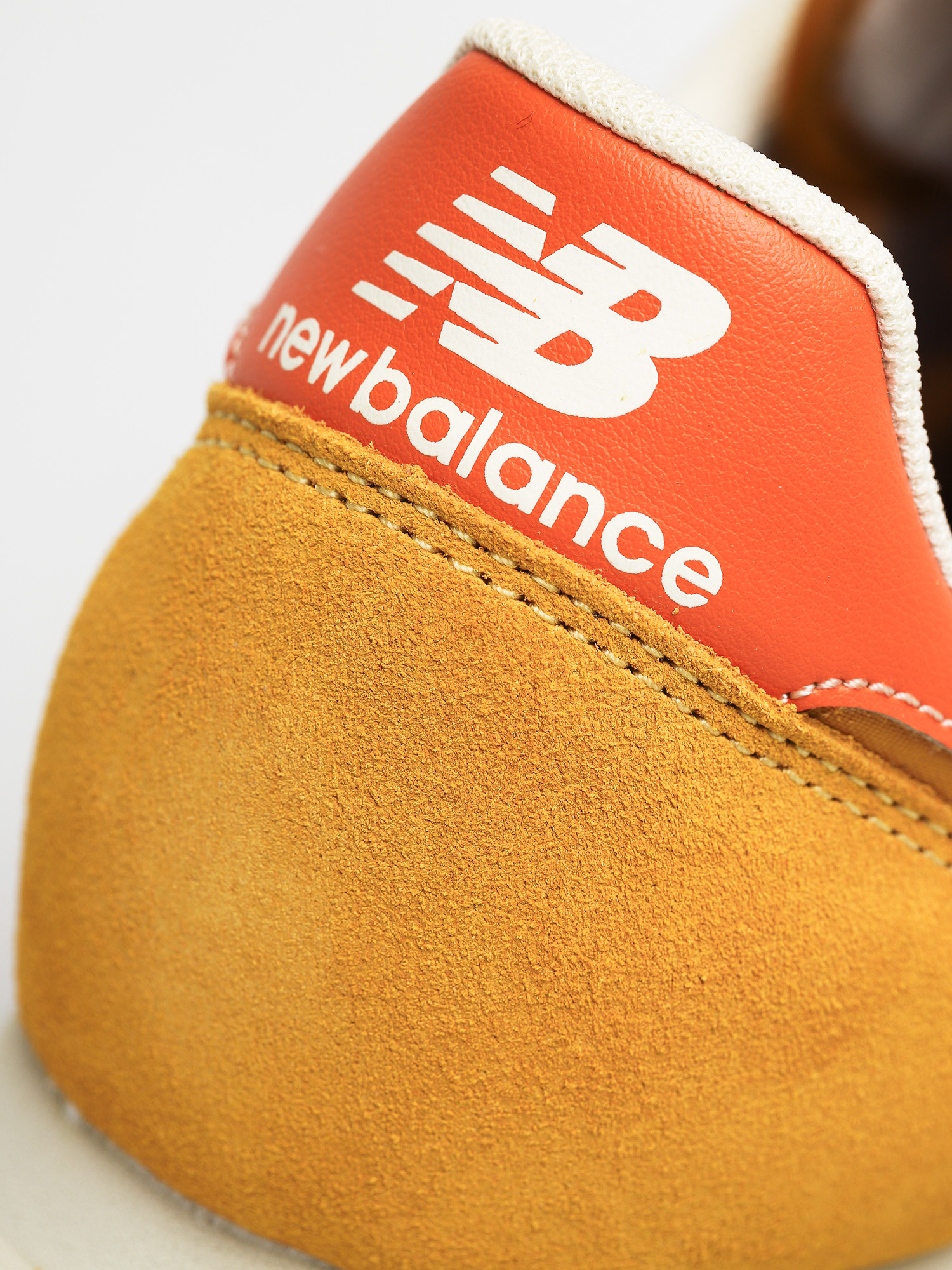 New Balance 720 Schuhe (yellow/orange)