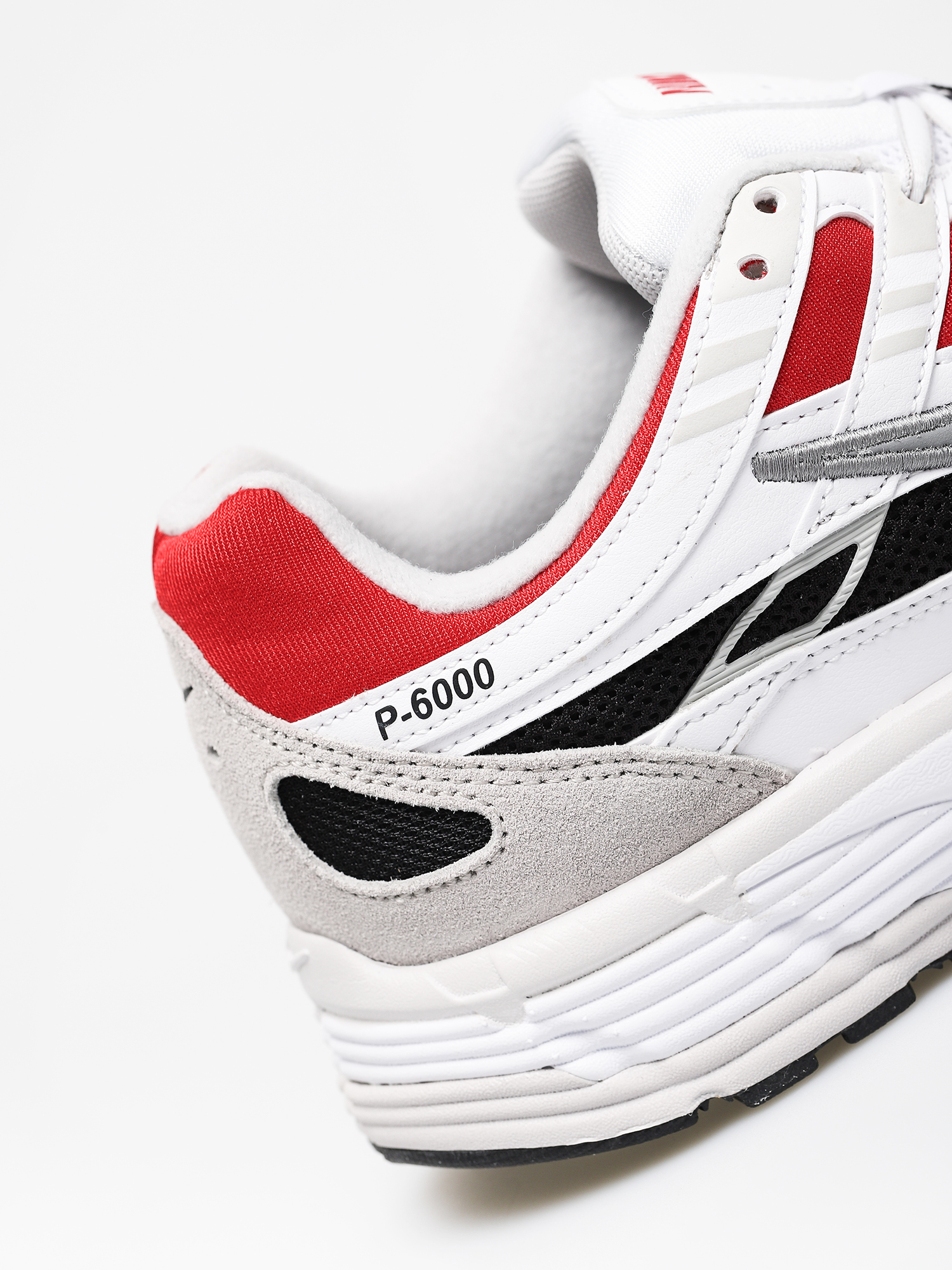 Nike P 6000 Shoes (white/particle grey university red)