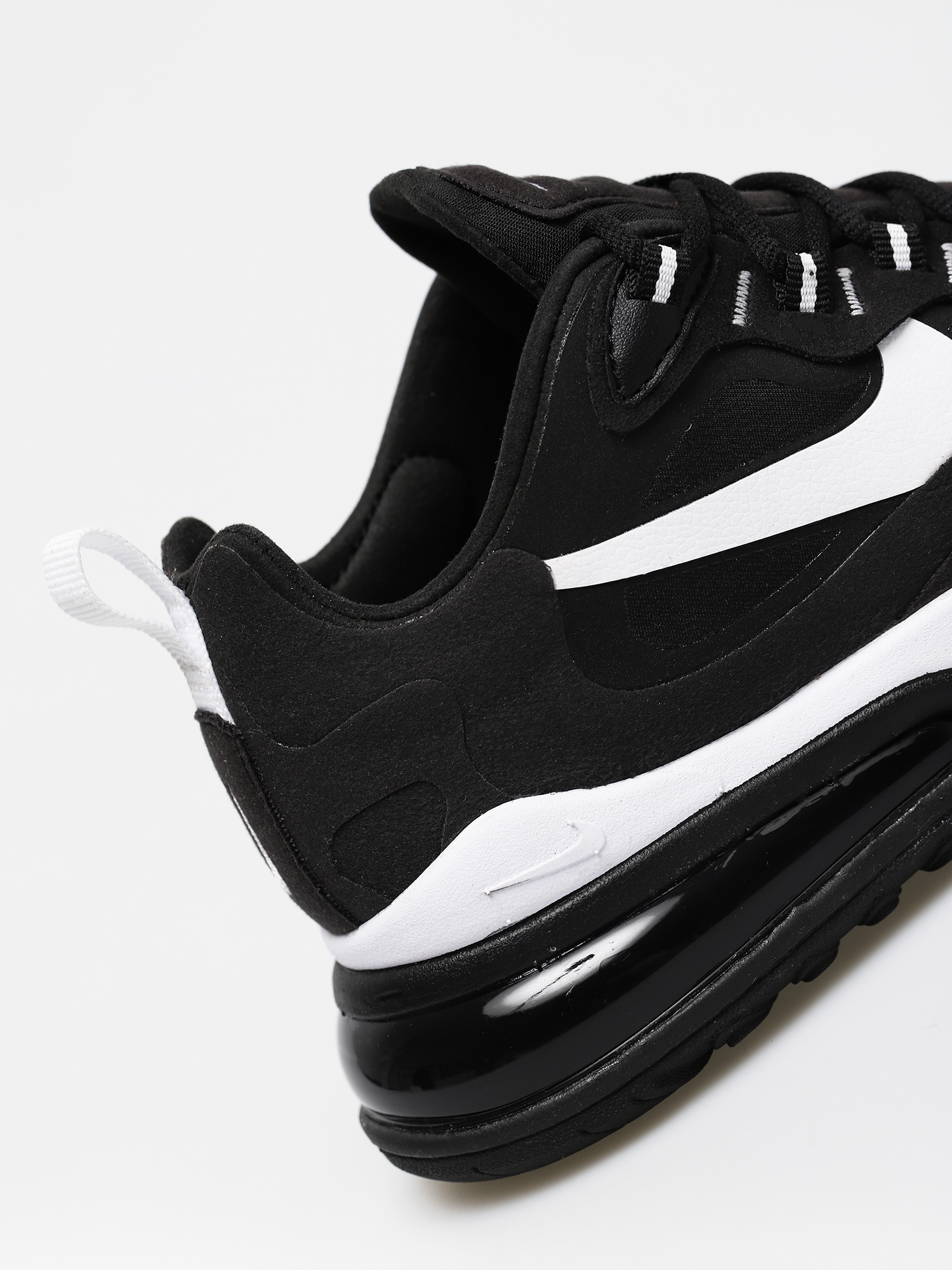Nike Air Max 270 React Shoes Wmn (black/white black black)