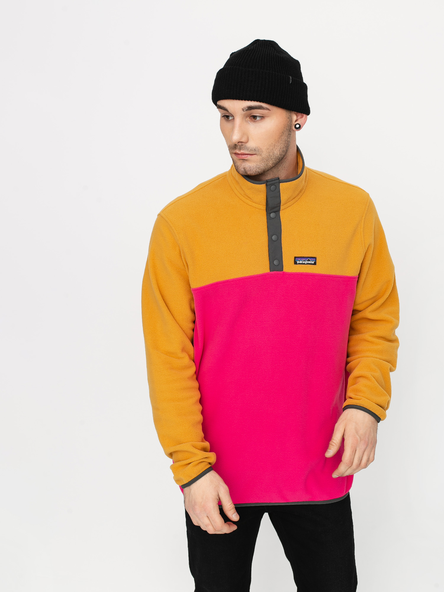 pink patagonia fleece pullover