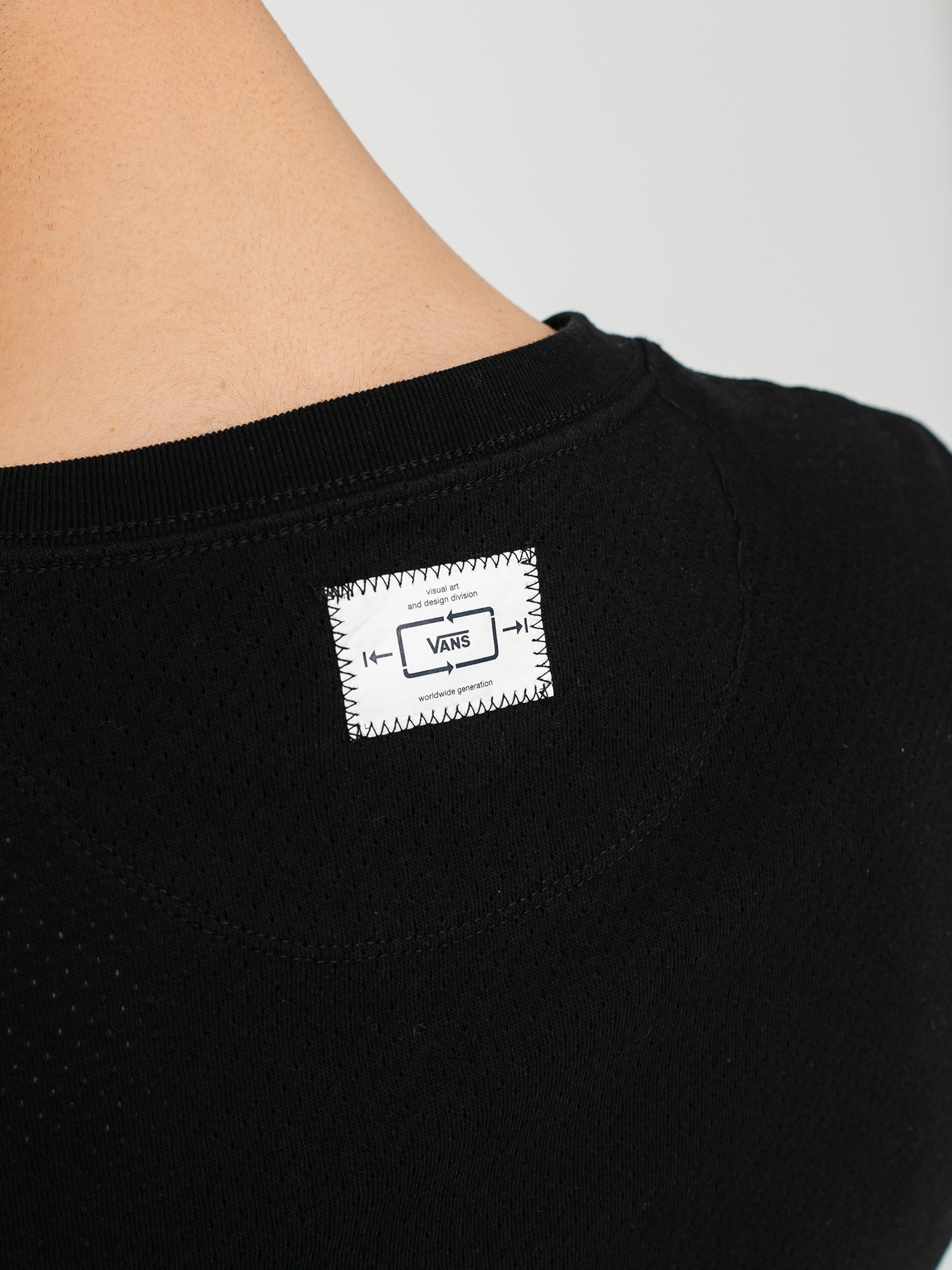 knit t shirt