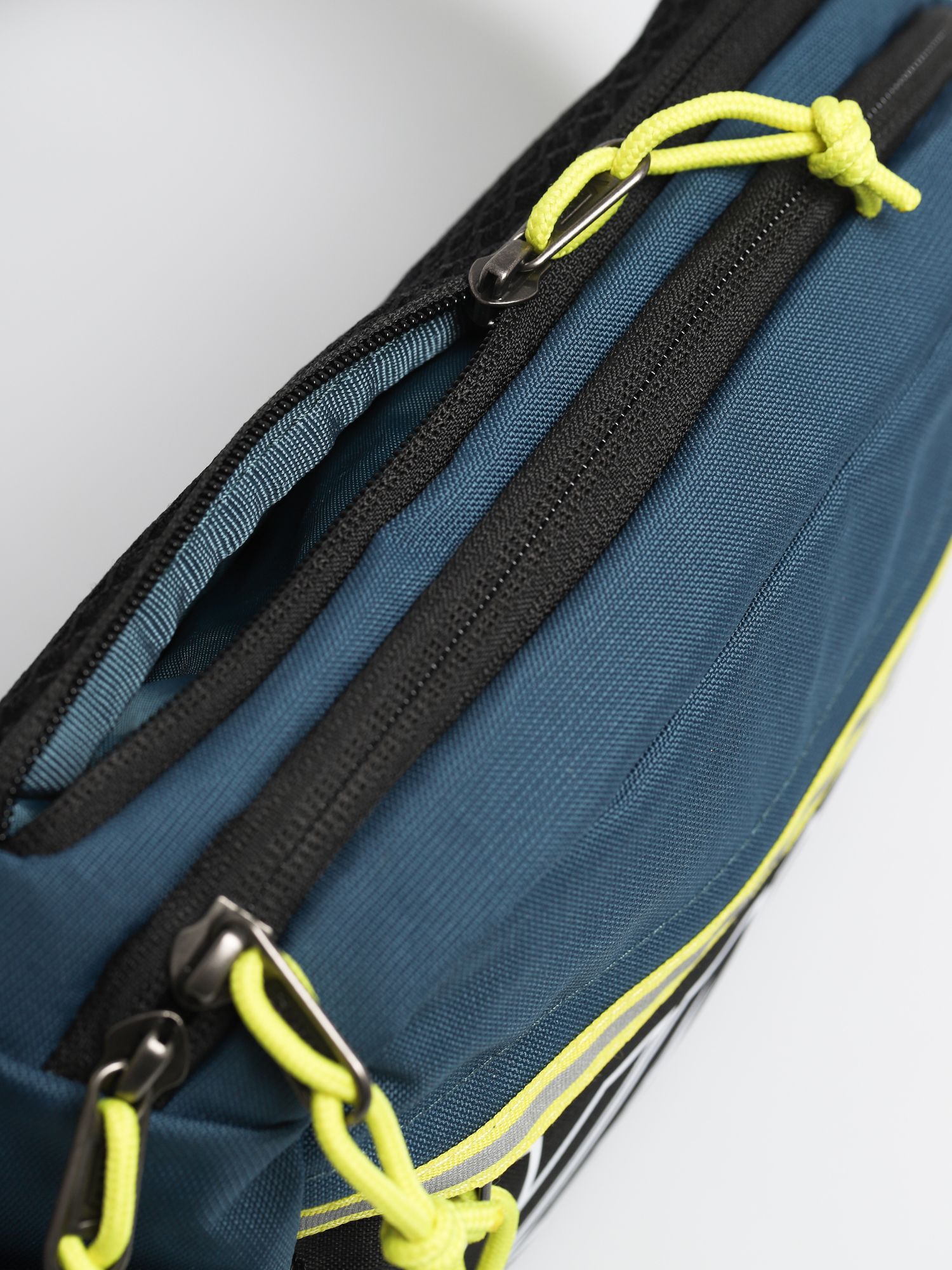 vans satchel bags