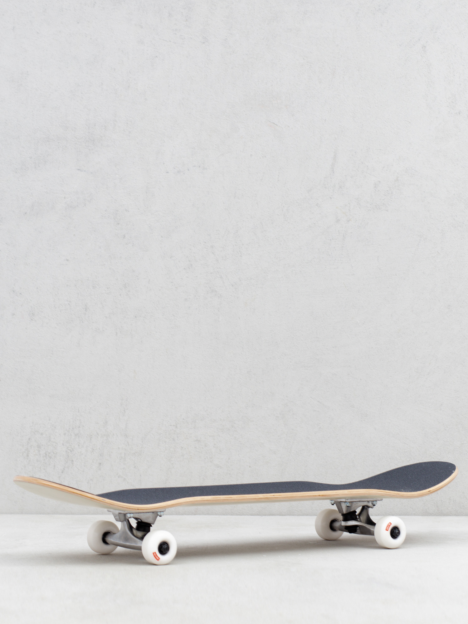 Globe Goodstock Skateboard (off white)