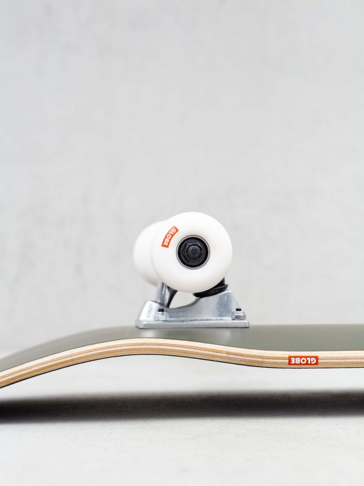 Globe Goodstock Skateboard (fatigue green)