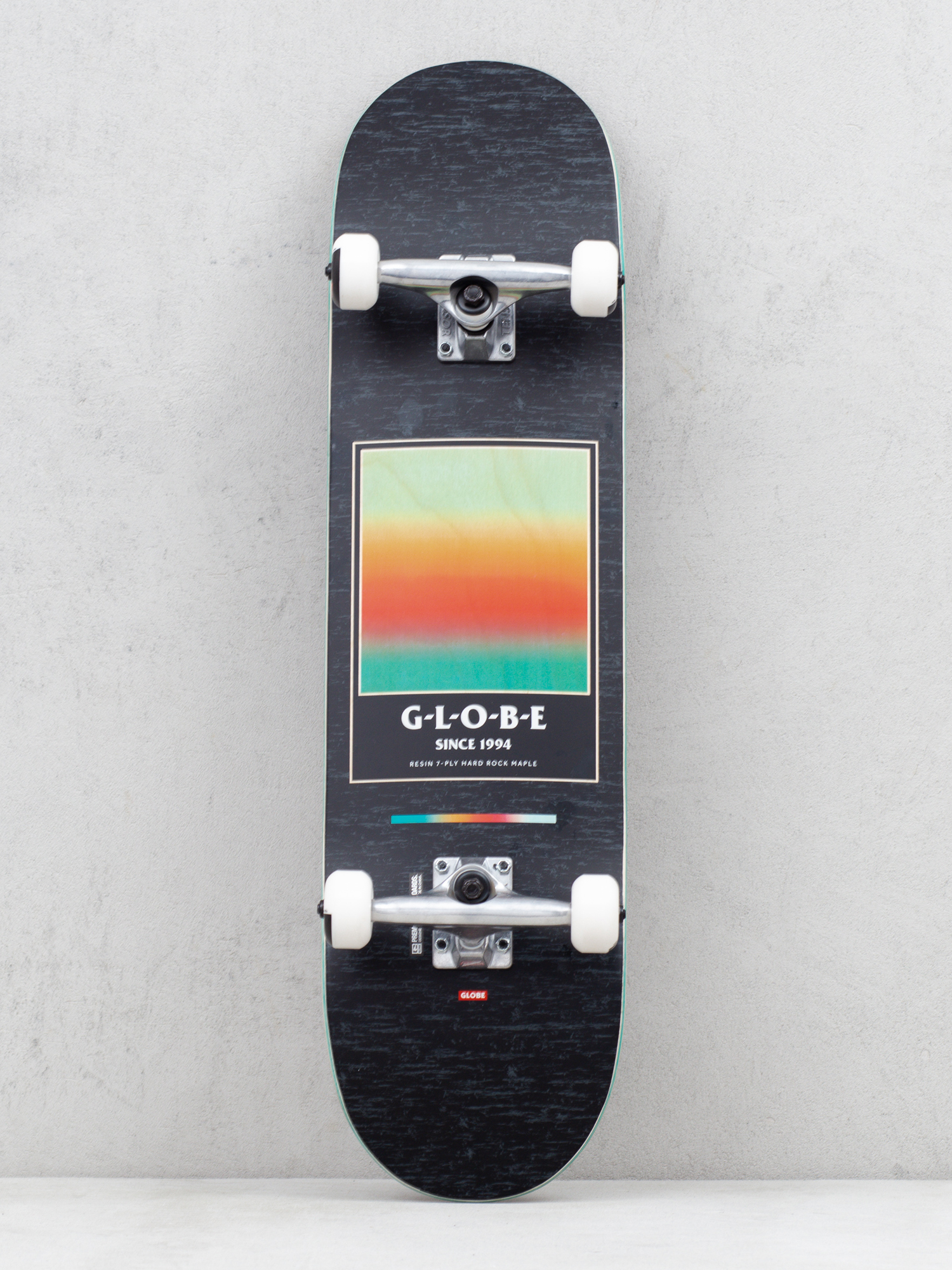 Globe G1 Supercolor Skateboard (black/pond)