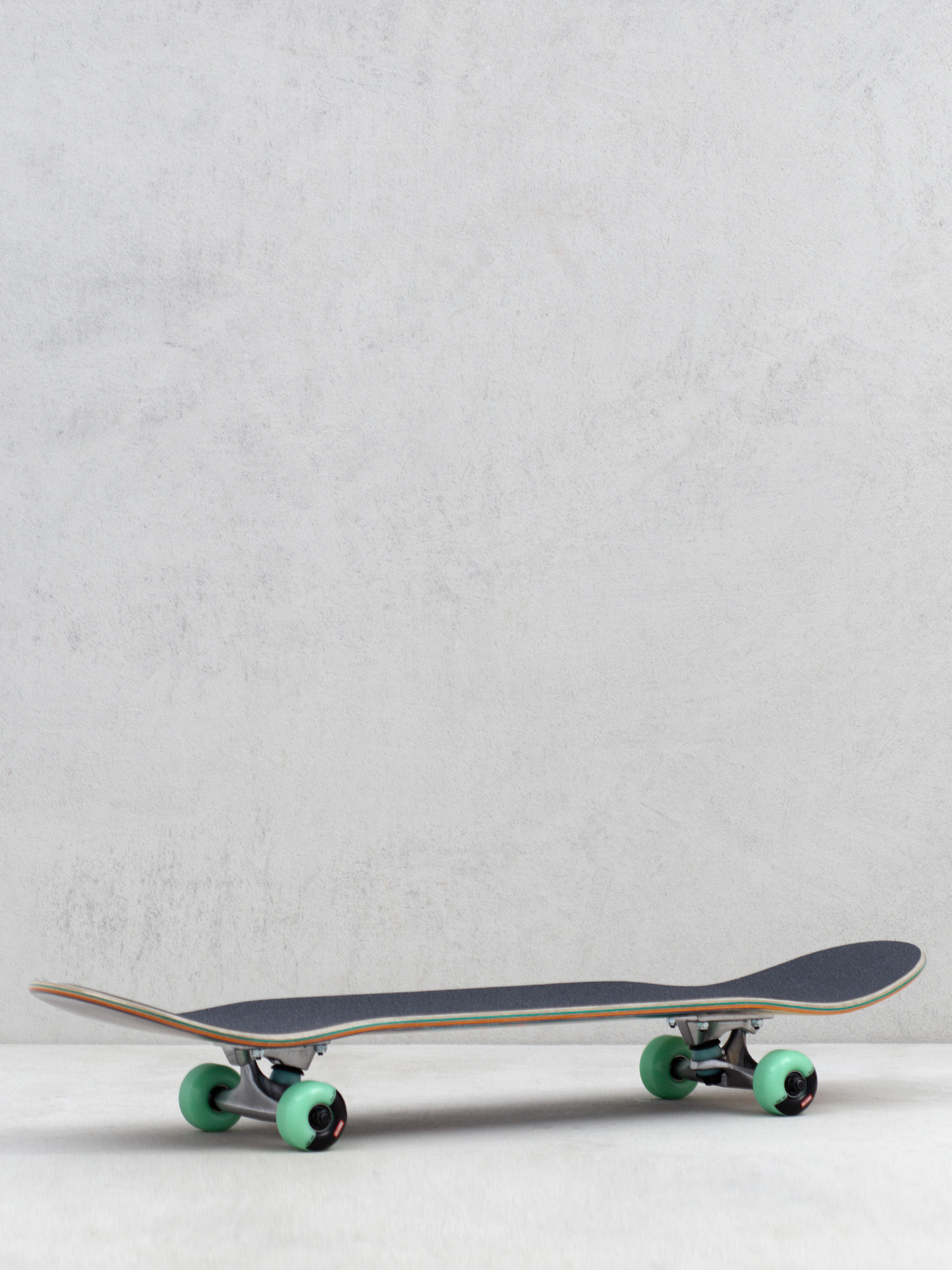 Globe G1 Firemaker Skateboard (black/natural)