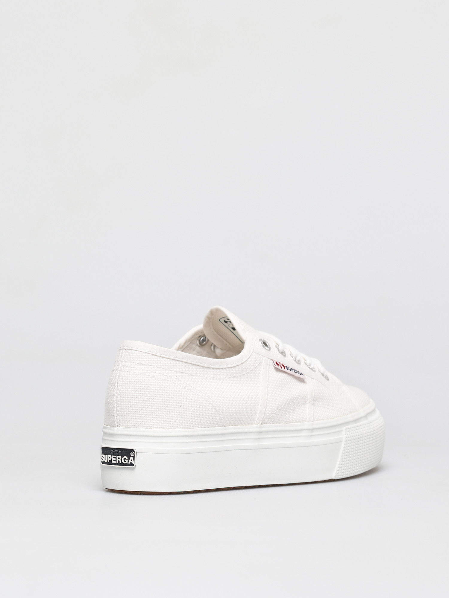 superga uae
