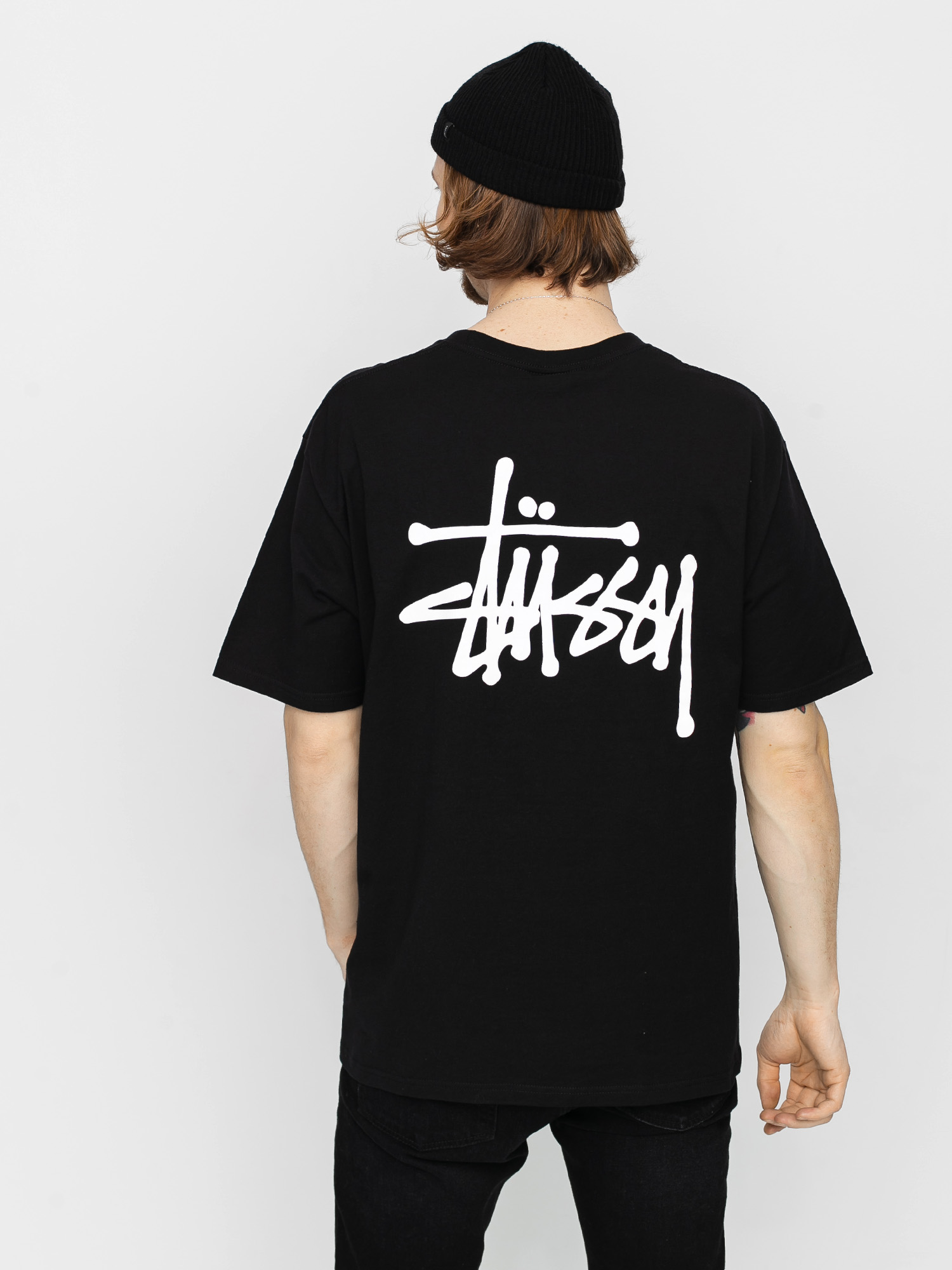 black basic tee