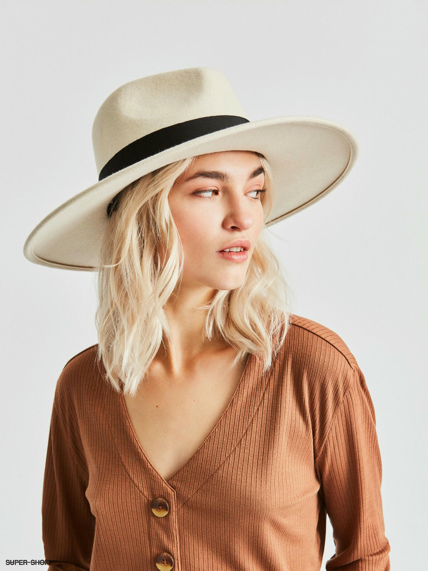 joanna felt hat brixton