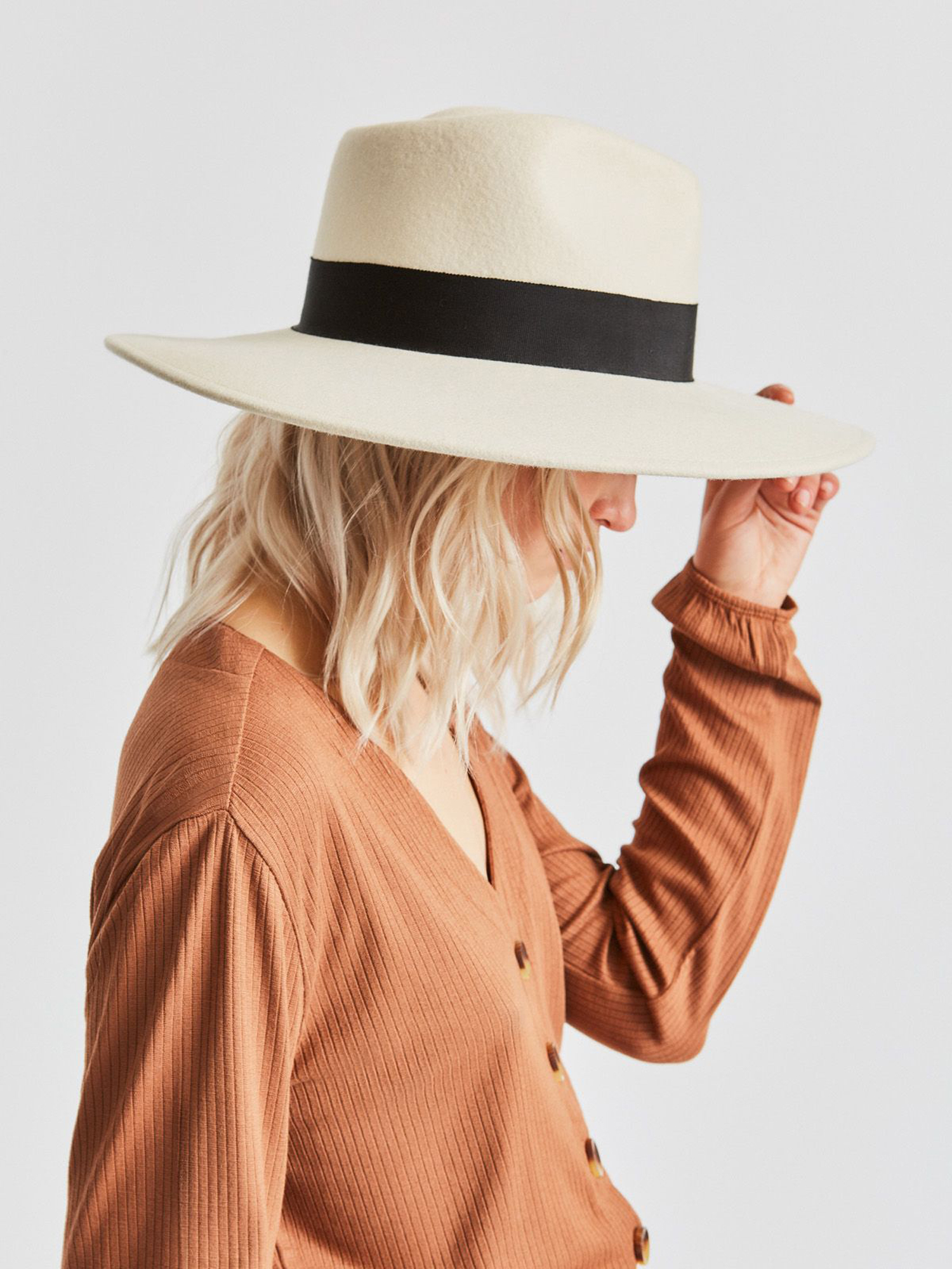 Brixton Joanna Felt Hat Wmn (dove/black)