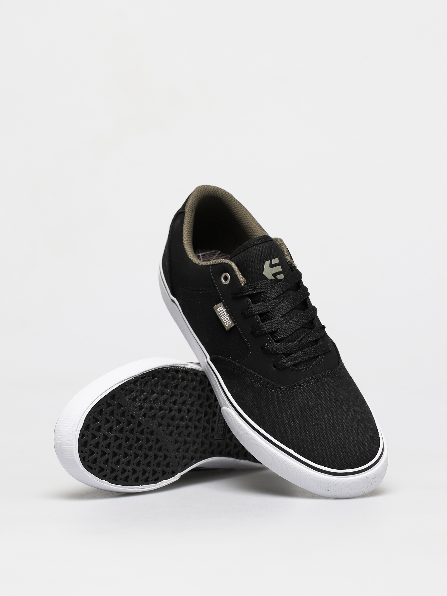 etnies blitz black