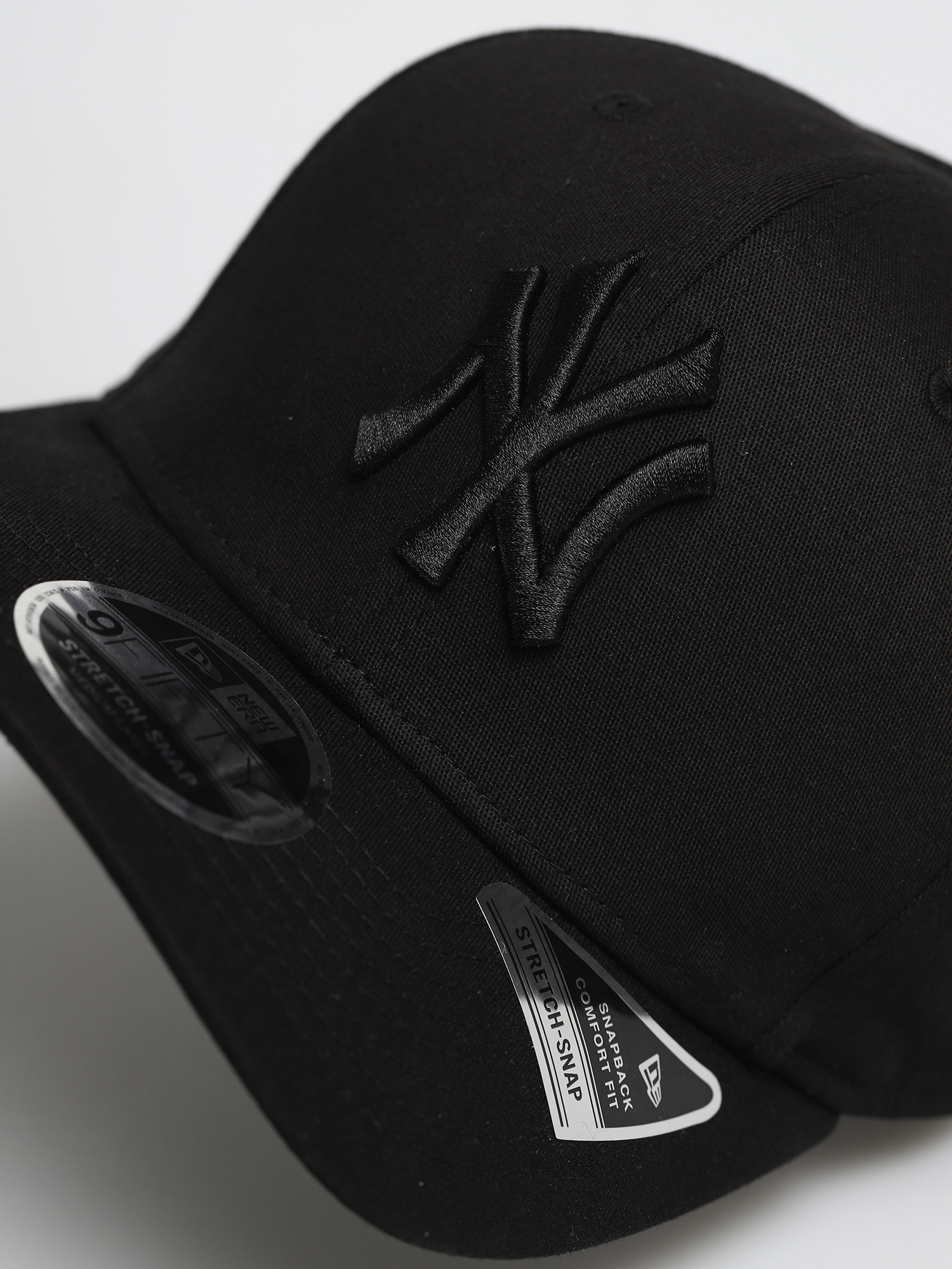 New Era Tonal Black 9Fifty Stretch ZD Cap (new york yankees blk)